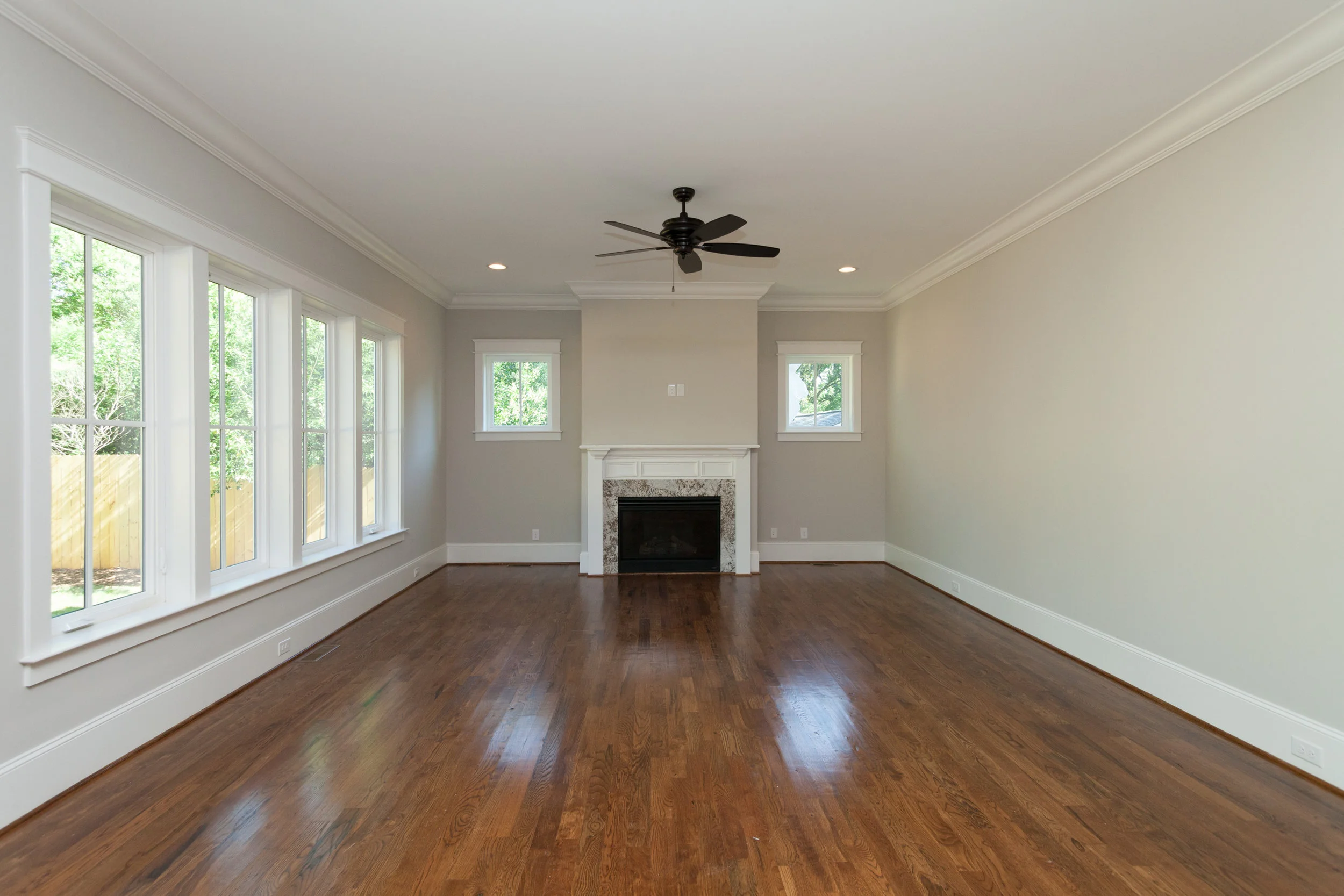 012_Family Room.jpg