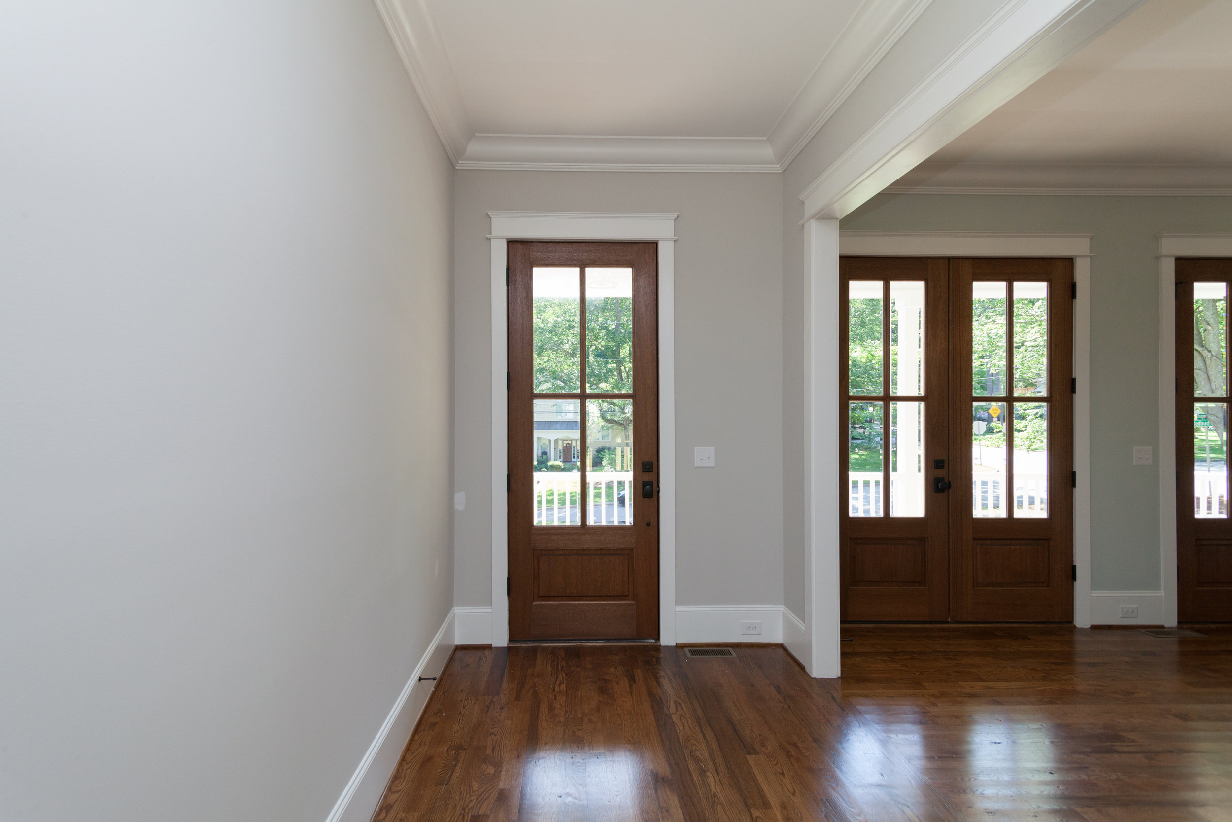 014_Foyer.jpg