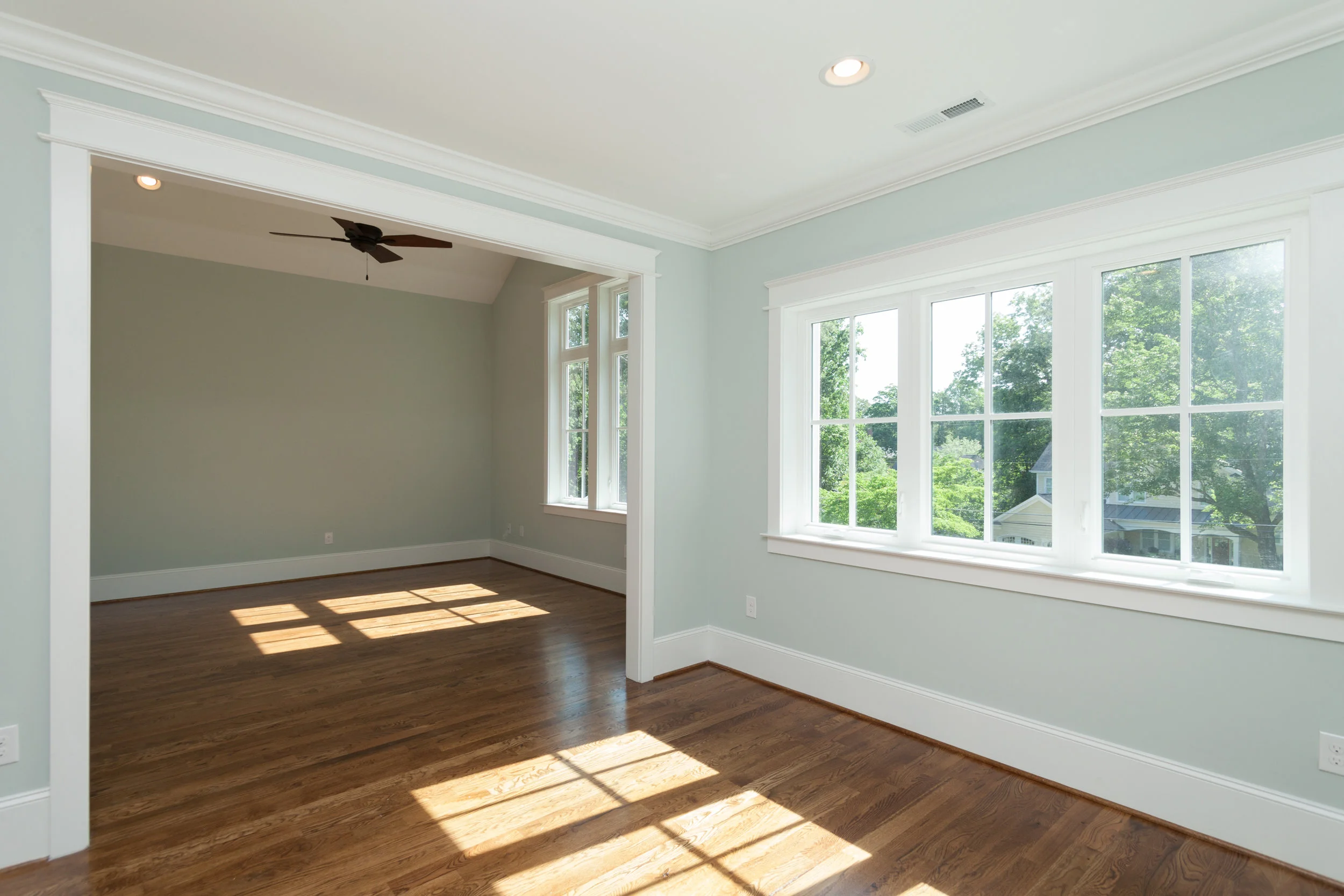 024_Master Bedroom Suite.jpg