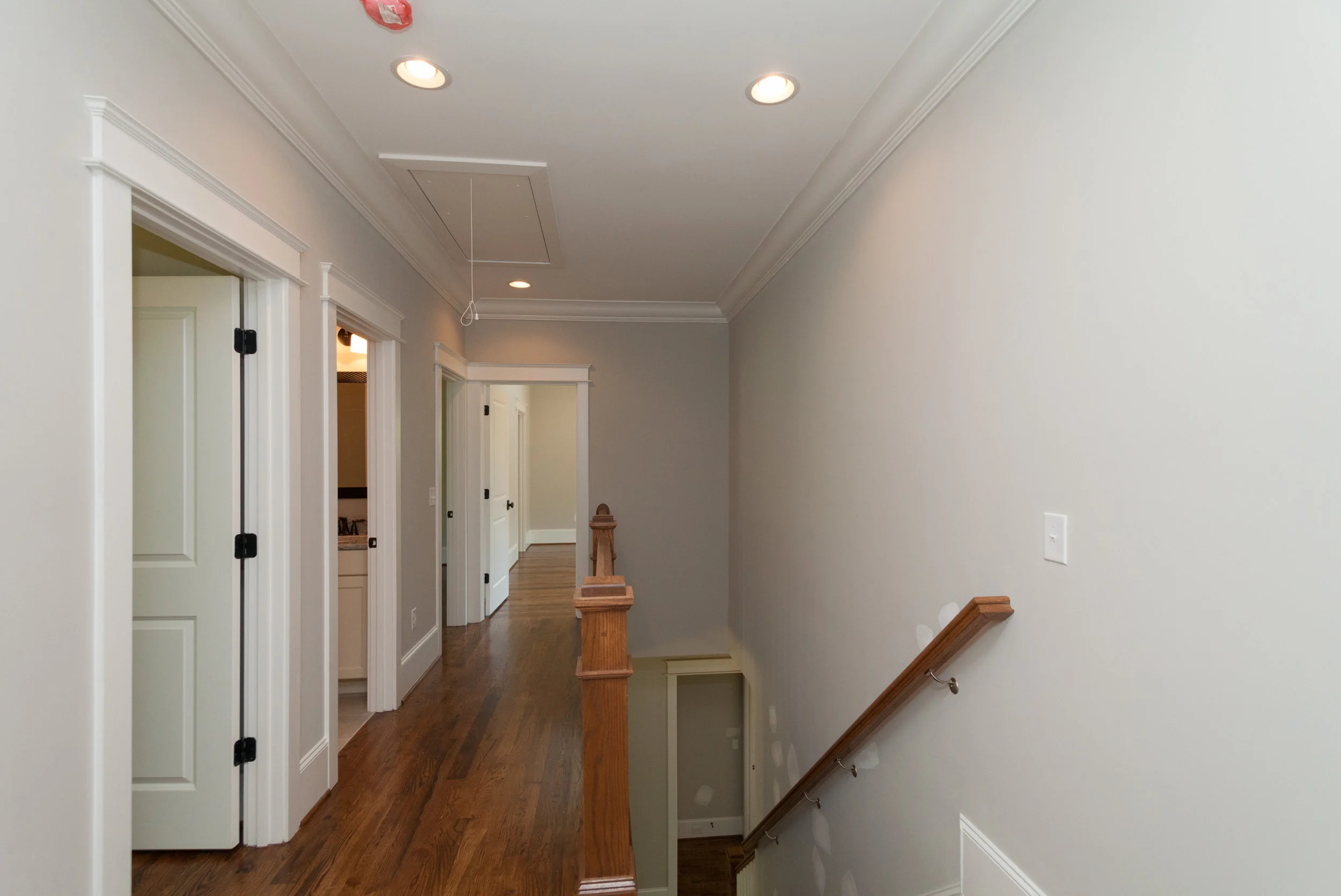 025_Upstairs.jpg