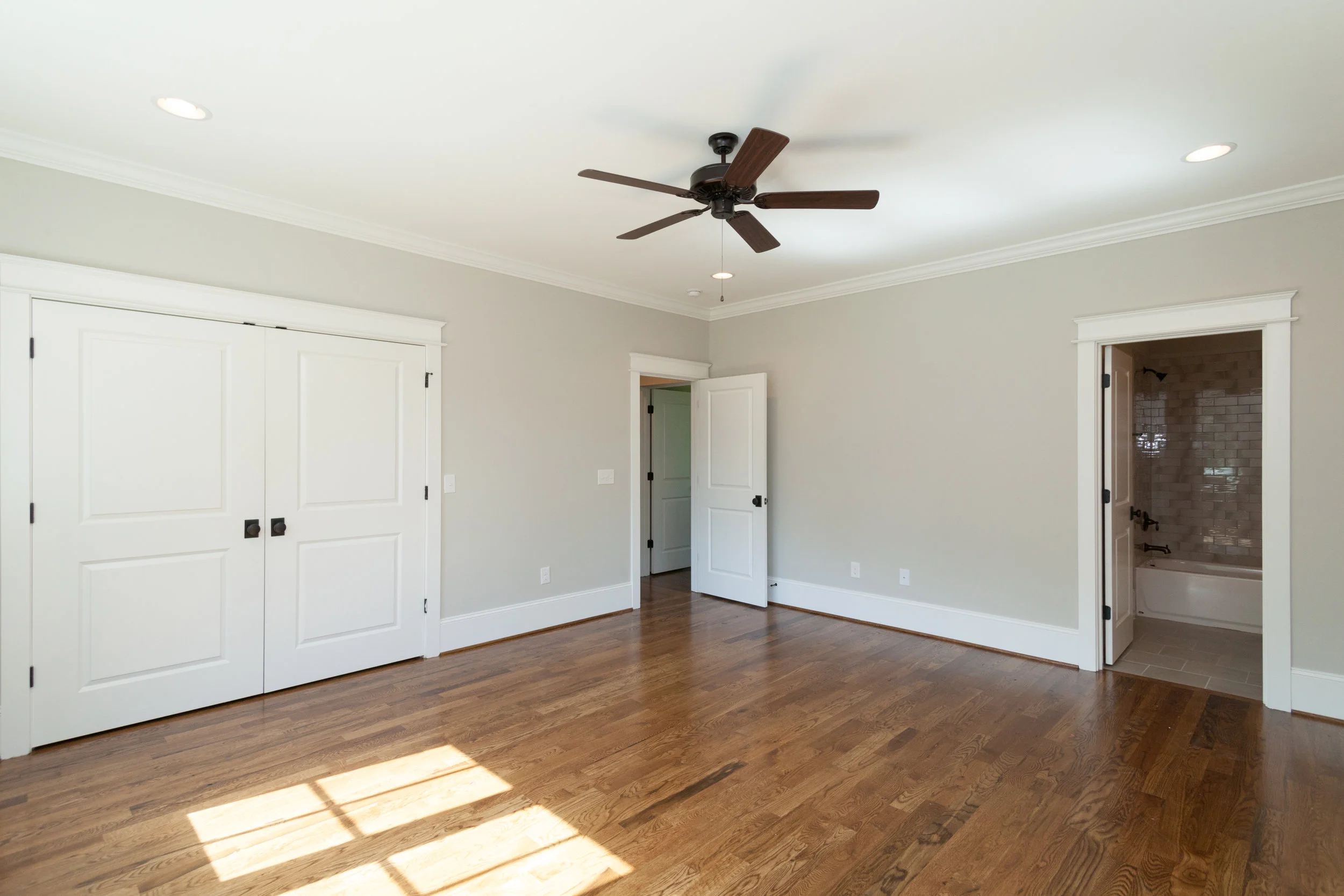 032_Bonus Bedroom.jpg