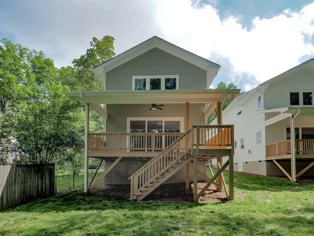 315 Grand Ave Raleigh NC 27606-large-041-032-12 Grand Ave41-1334x1000-72dpi.jpg
