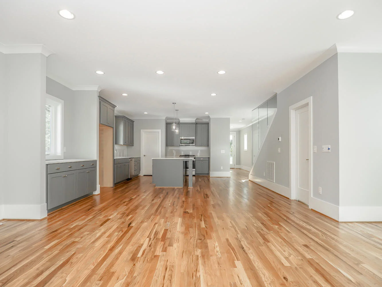 315 Grand Ave Raleigh NC 27606-large-022-026-12 Grand Ave22-1334x1000-72dpi.jpg