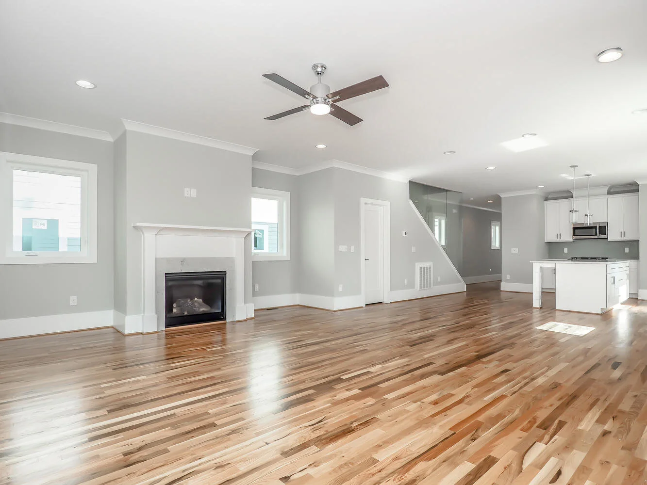 315 Grand Ave Raleigh NC 27606-large-018-027-Grand Ave18-1334x1000-72dpi.jpg