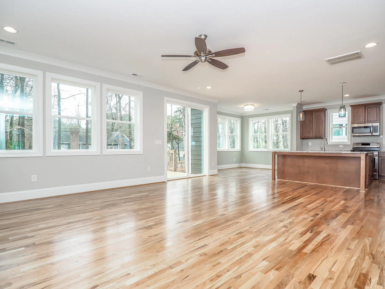 5025 Centerbud Place Raleigh-large-011-031-Centerbud Pl11-1334x1000-72dpi.jpg