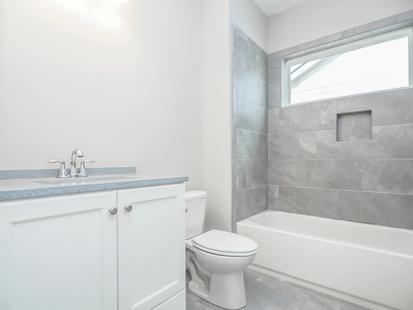 5025 Centerbud Place Raleigh-large-031-025-Centerbud Pl31-1334x1000-72dpi.jpg