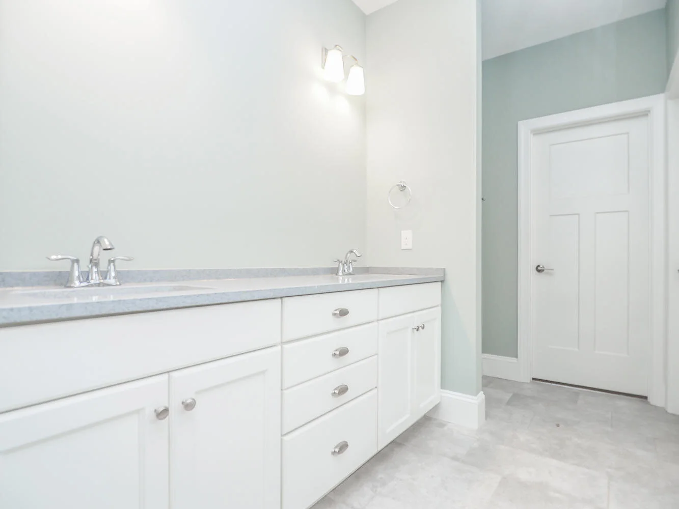 5025 Centerbud Place Raleigh-large-025-004-Centerbud Pl25-1334x1000-72dpi.jpg