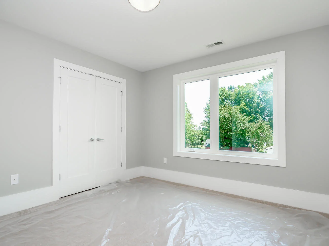 218 Grand Ave Raleigh NC 27606-large-014-016-Grand Ave14-1334x1000-72dpi.jpg