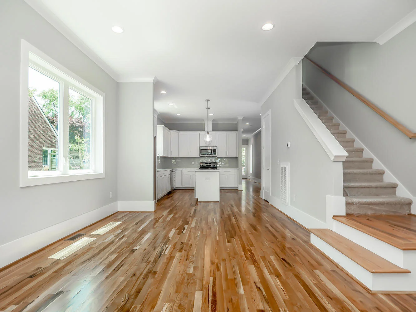 218 Grand Ave Raleigh NC 27606-large-023-026-Grand Ave23-1334x1000-72dpi.jpg