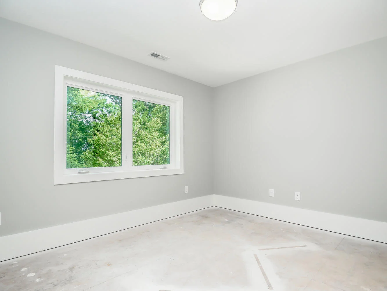 315 Grand Ave Raleigh NC 27606-large-029-013-12 Grand Ave29-1334x1000-72dpi.jpg