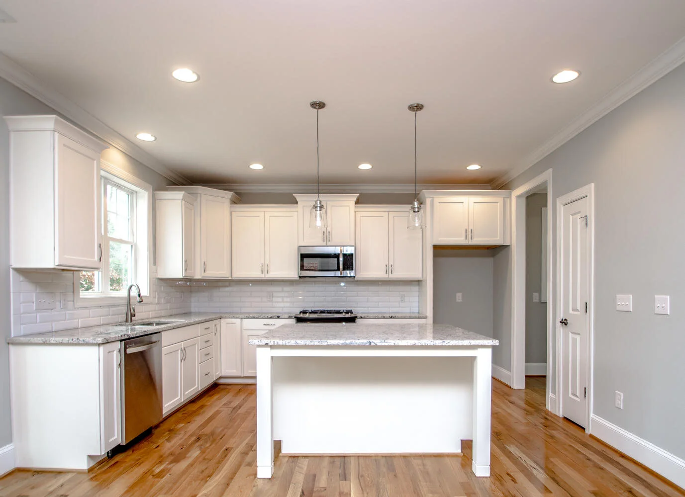 409 Knight Ave Cary NC 27511-large-006-002-DSC 0007-1377x1000-72dpi.jpg