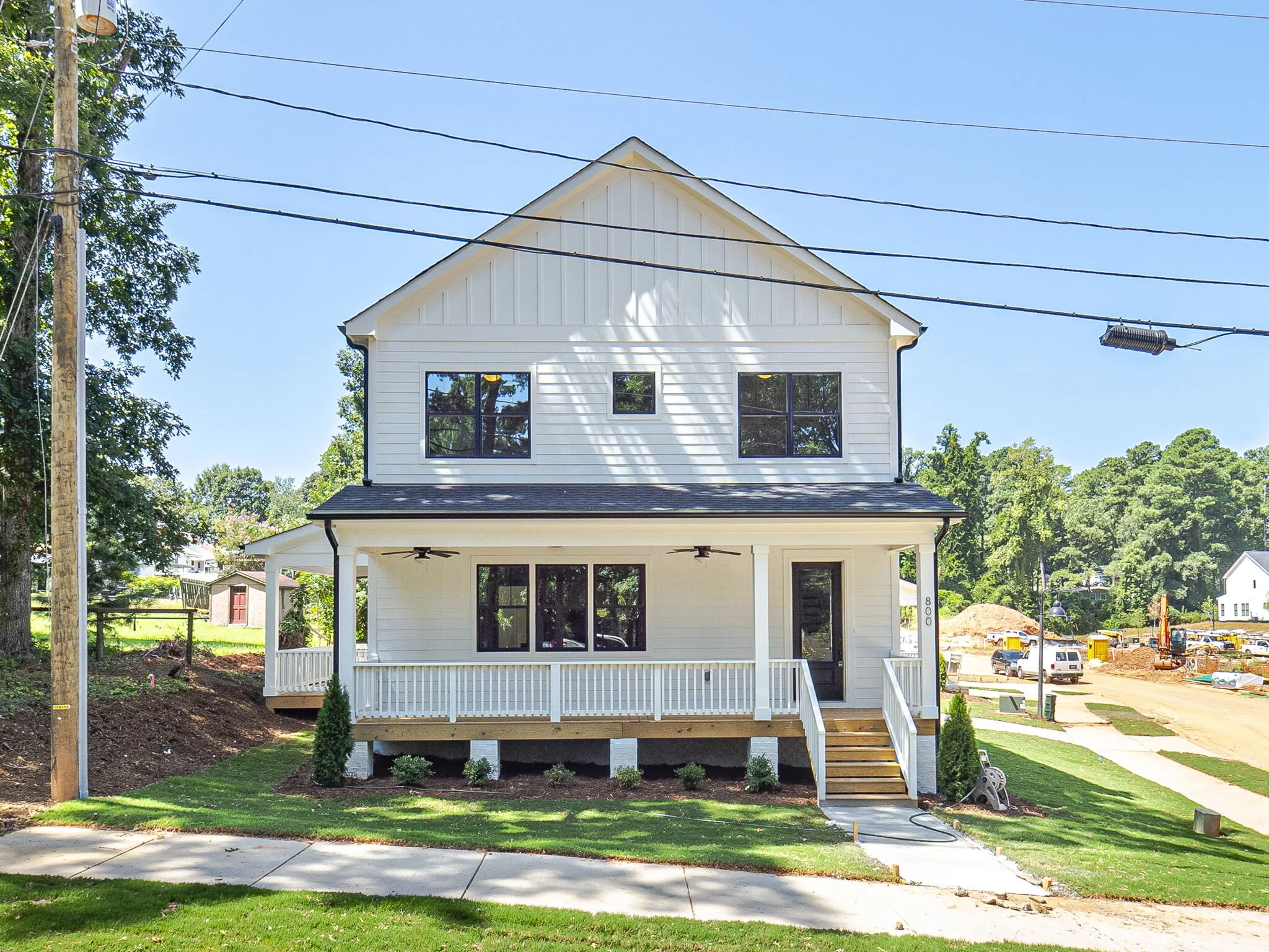 3-web-or-mls-4901 Trek Lane-39.jpg