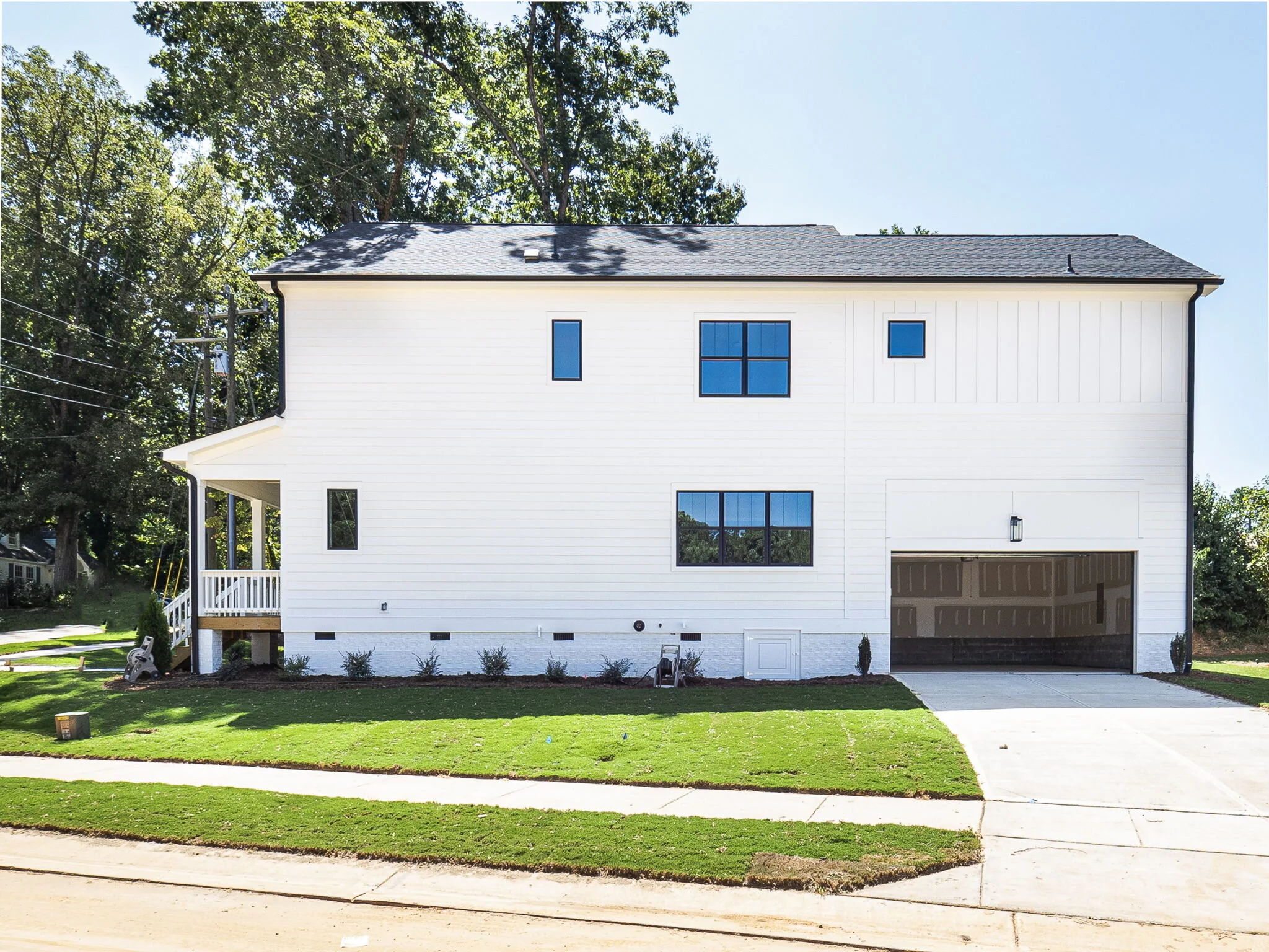 37-web-or-mls-4901 Trek Lane-36.jpg