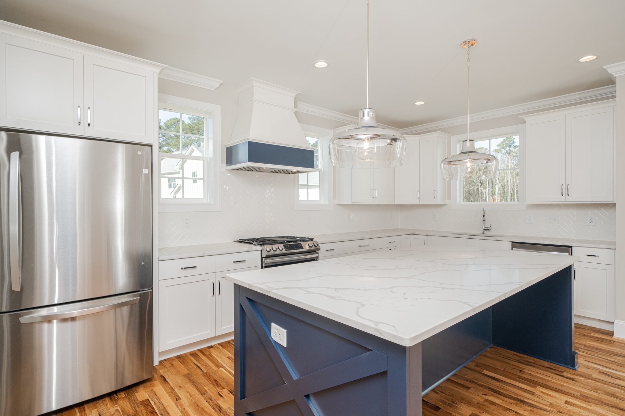 16-web-or-mls-740 Grove-8.jpg