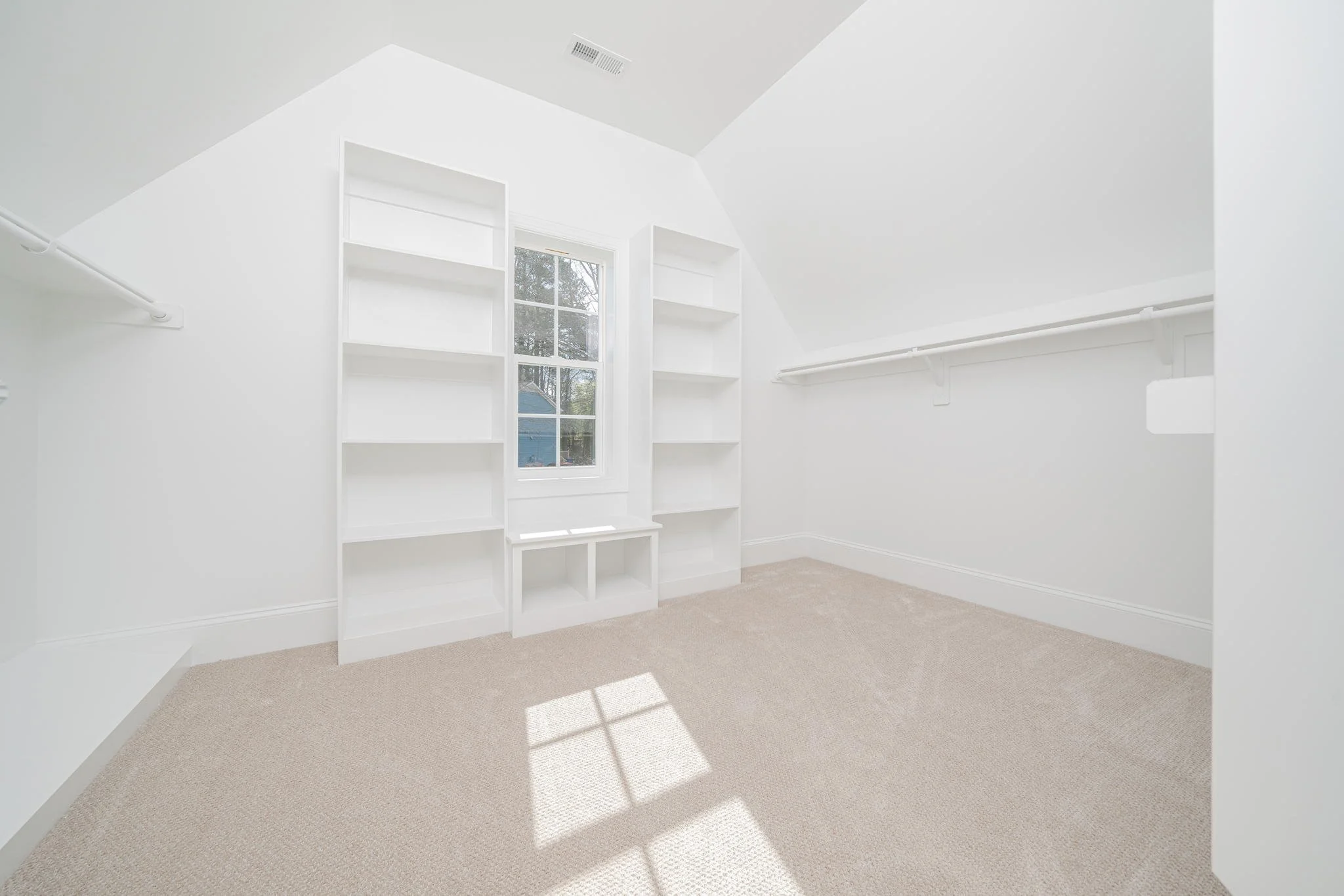 39-web-or-mls-740 Grove-31.jpg