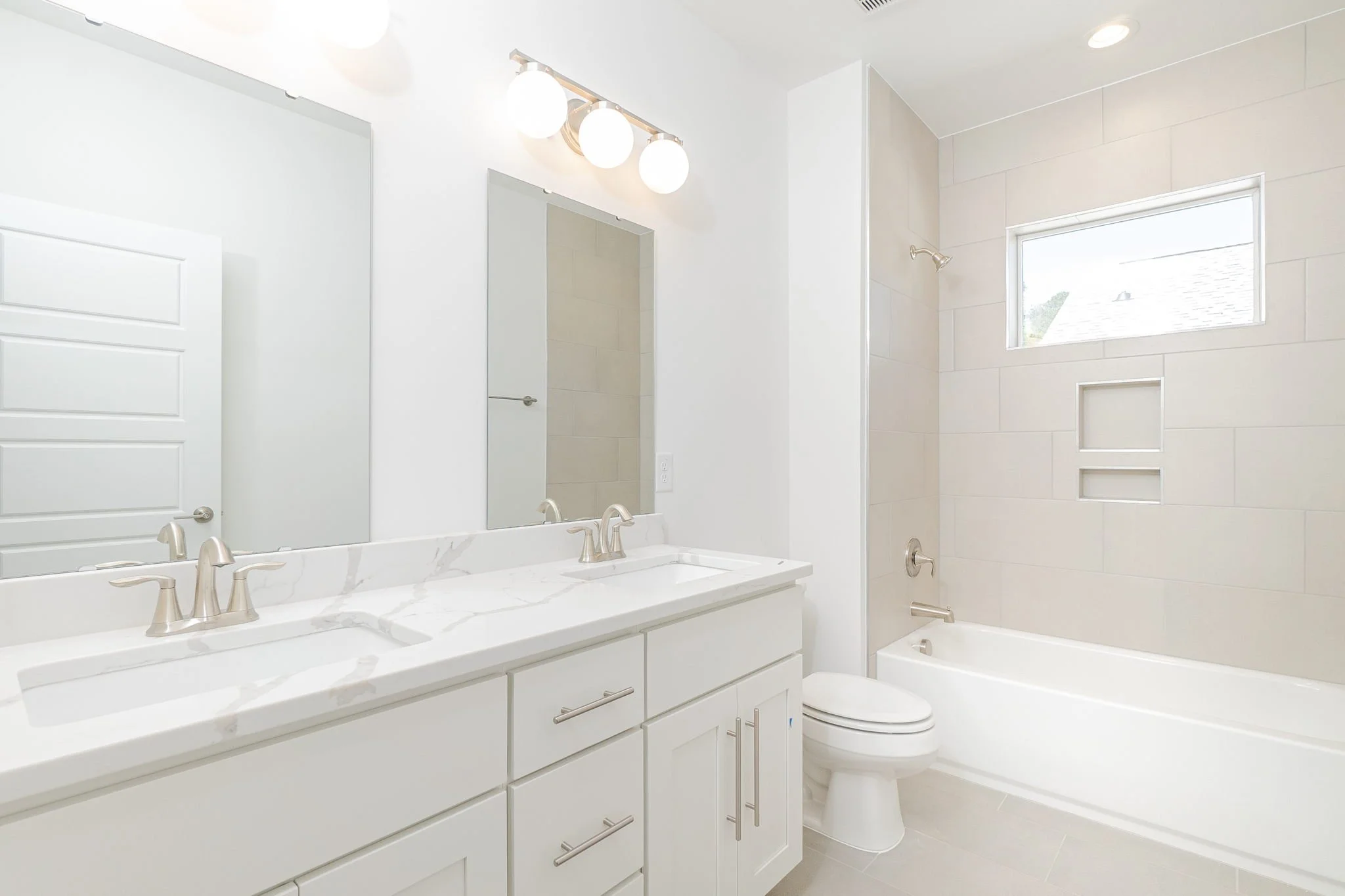 39-web-or-mls-812 Carolina Ave-49.jpg