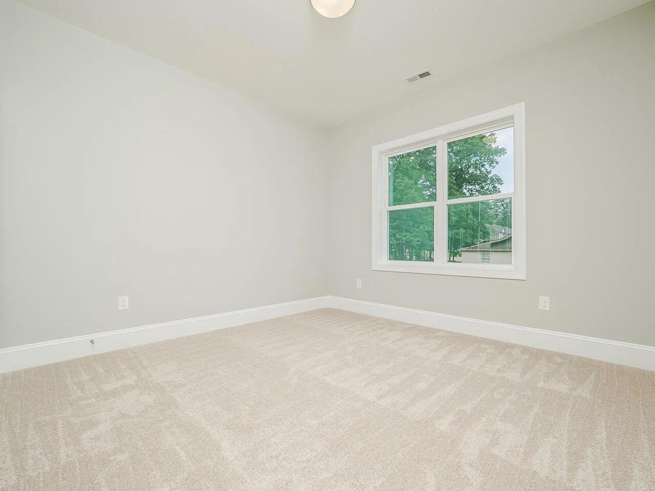 5004 Centerbud Pl Raleigh NC-037-046-5004 Centerbud44-MLS_Size.jpg