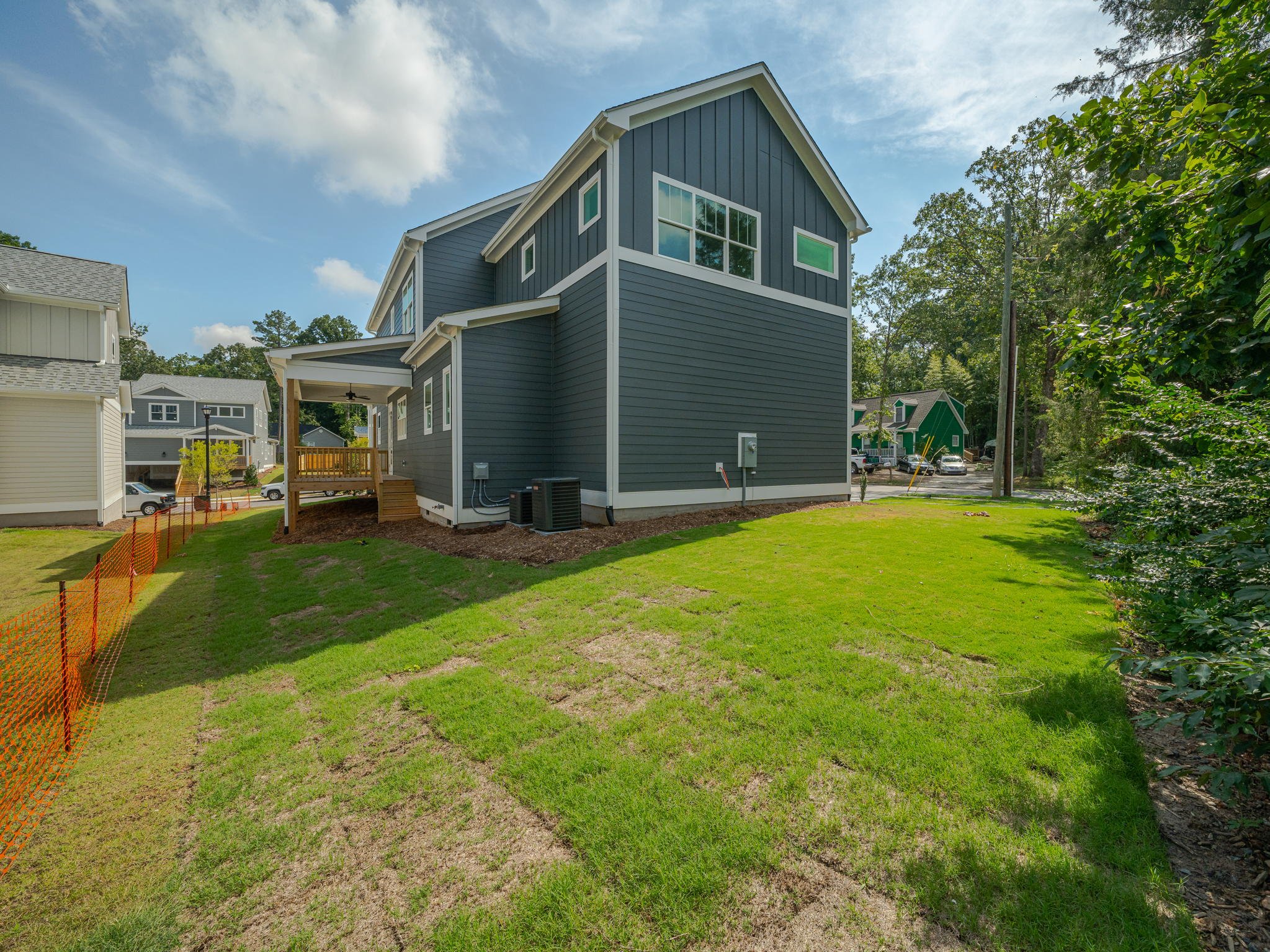 55-web-or-mls-816 Carolina-11.jpg