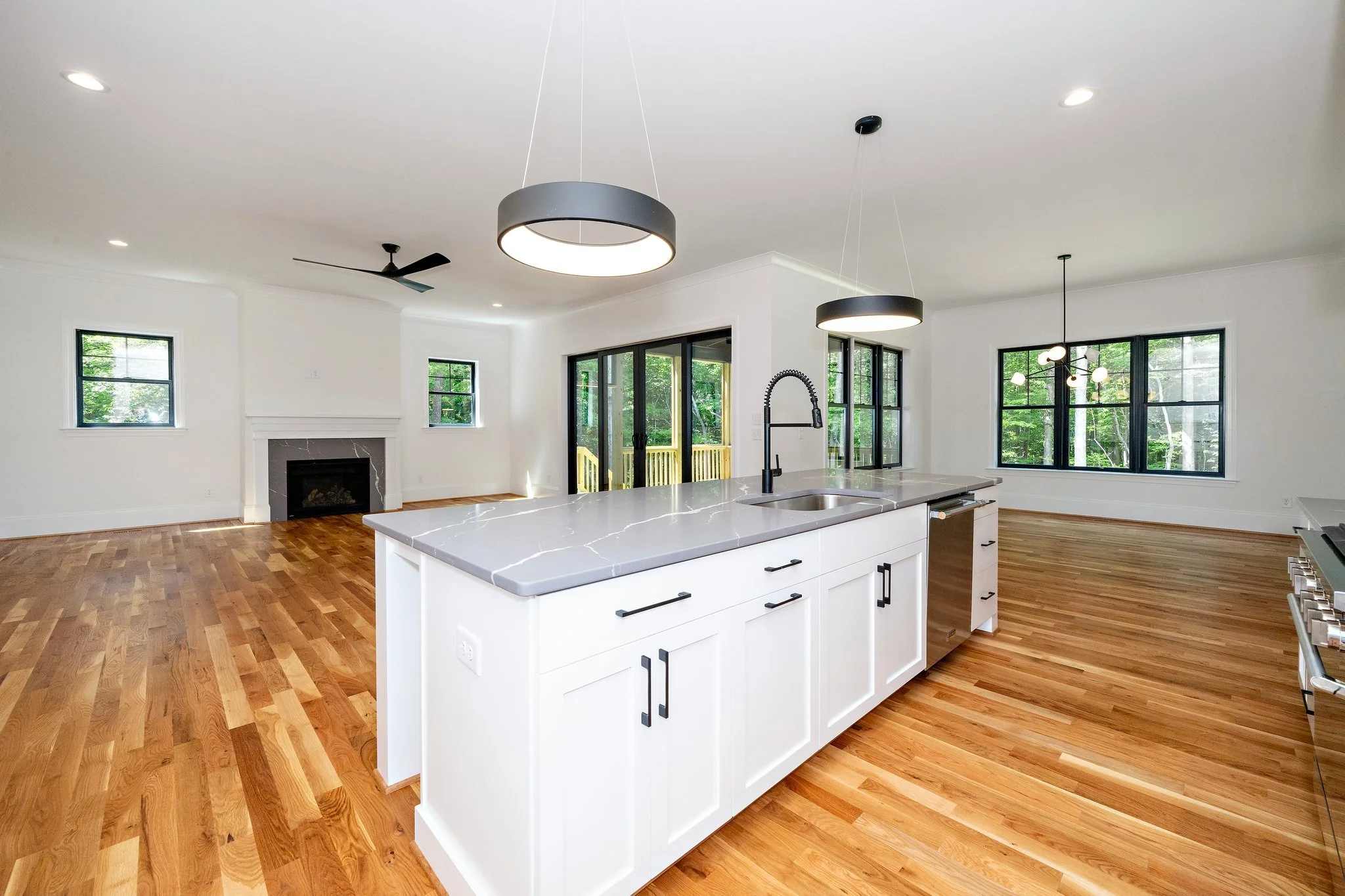 17-web-or-mls-2501 Dawson Mill Run (11 of 42) copy.jpg