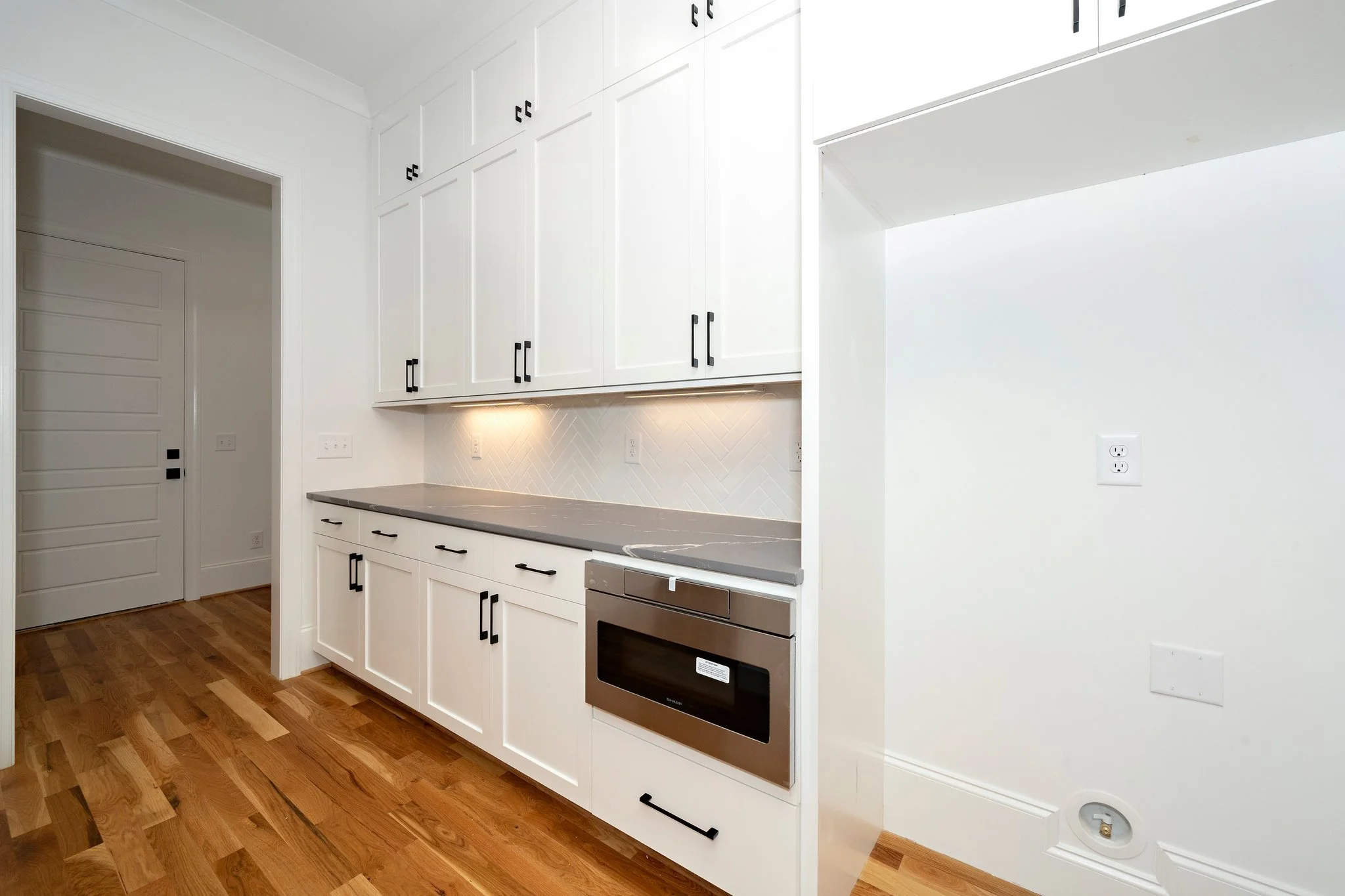 18-web-or-mls-2501 Dawson Mill Run (12 of 42).jpg
