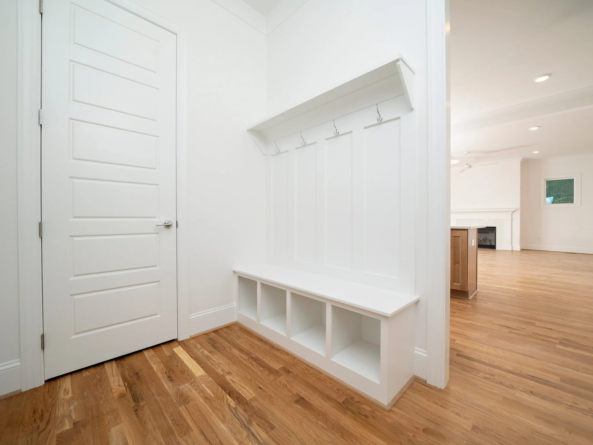 21-web-or-mls-1227 Chaney-17.jpg