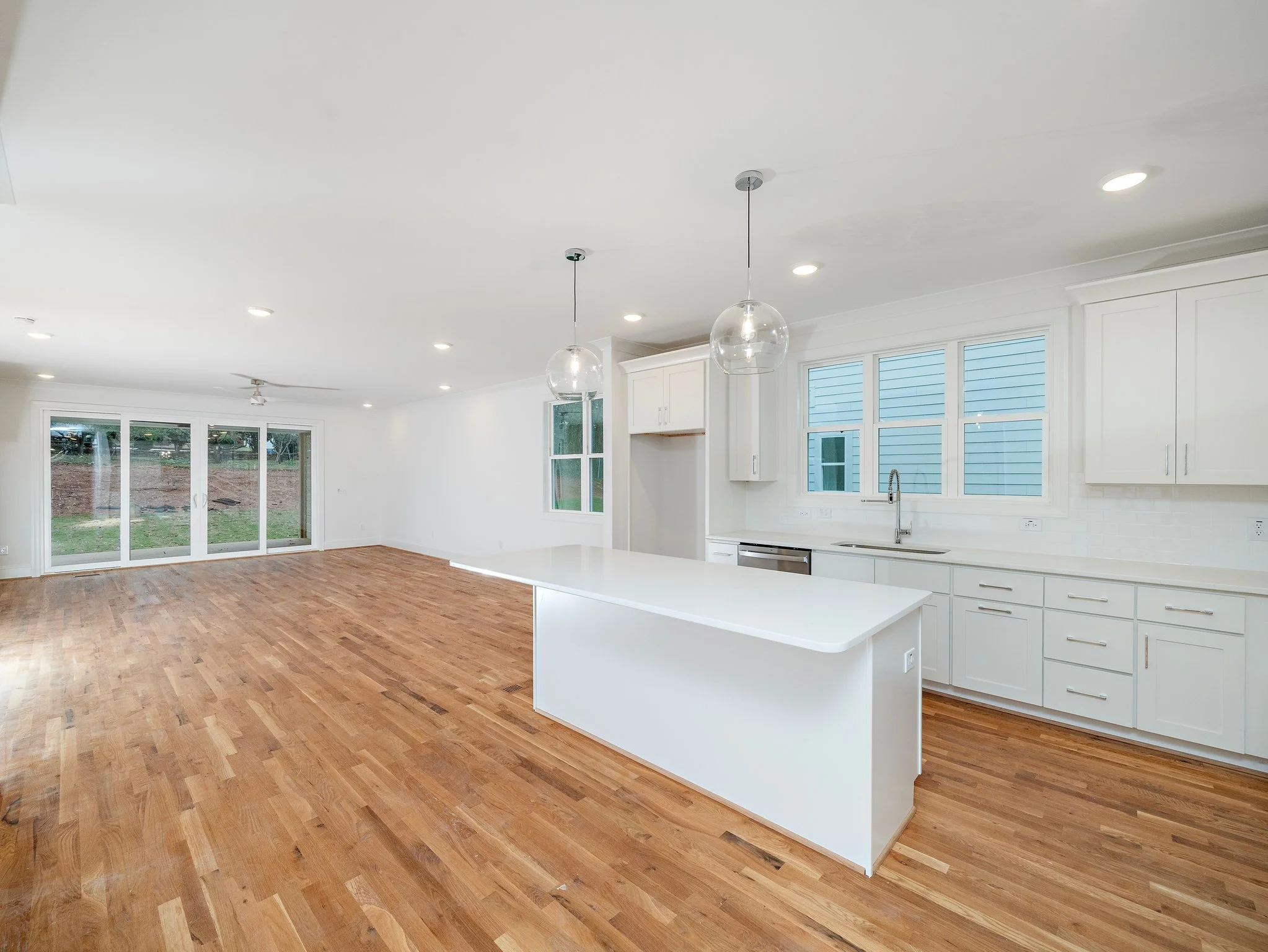 5-web-or-mls-1223 Chaney-10 copy.jpg