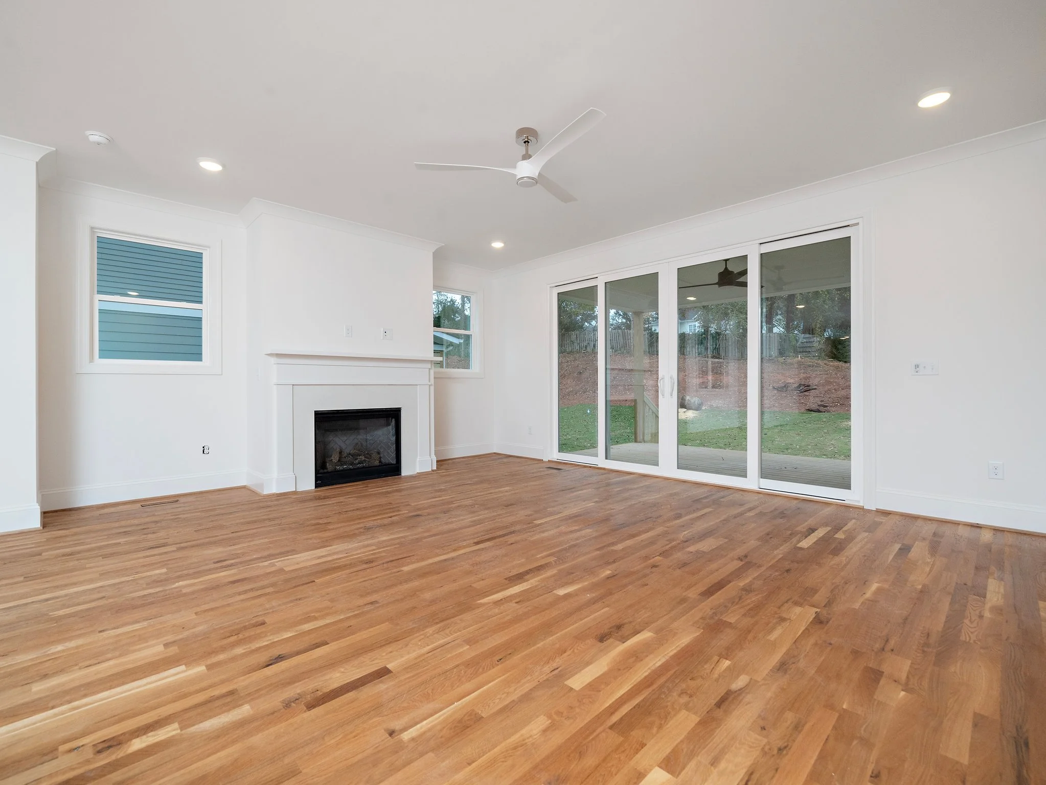 10-web-or-mls-1223 Chaney-15 copy.jpg