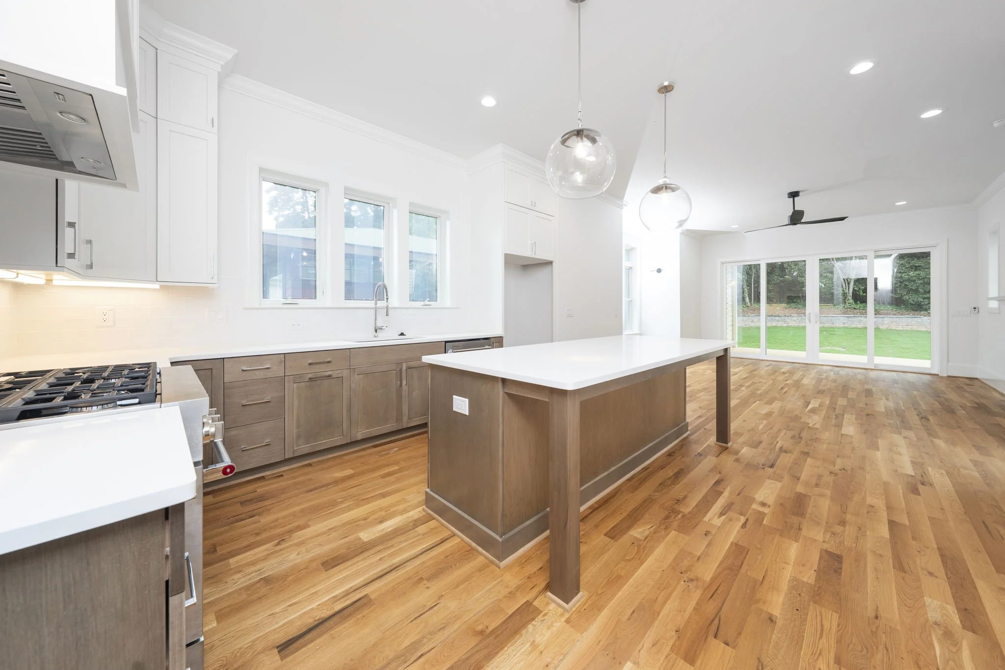 12-web-or-mls-1332 Duplin Rd-15.jpg