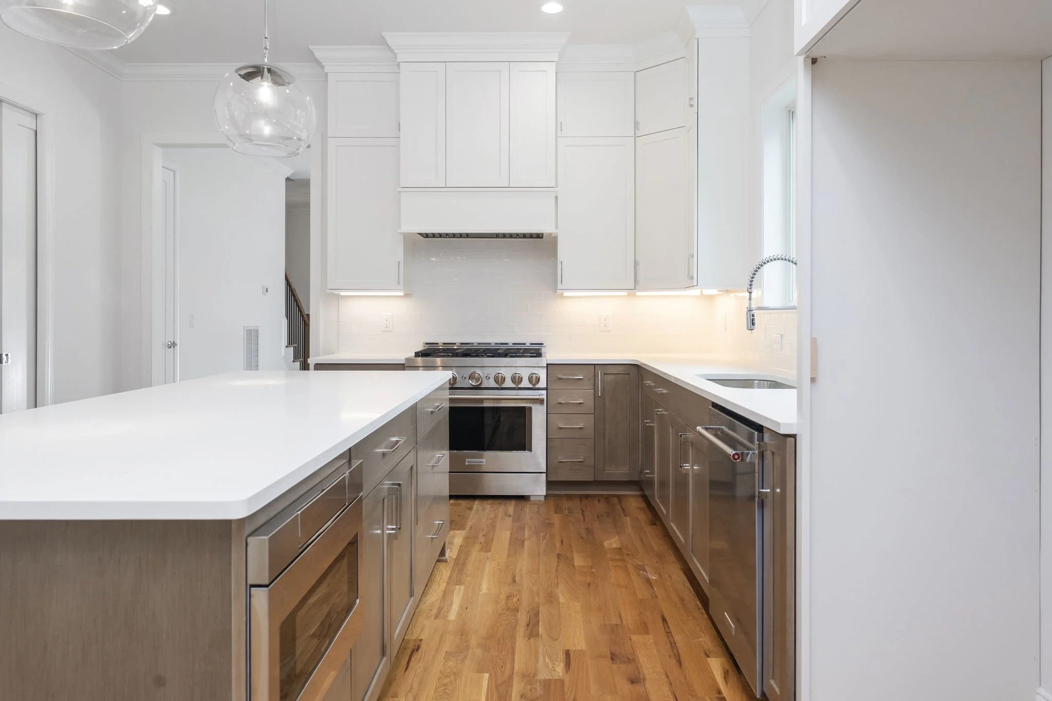 16-web-or-mls-1332 Duplin Rd-19.jpg