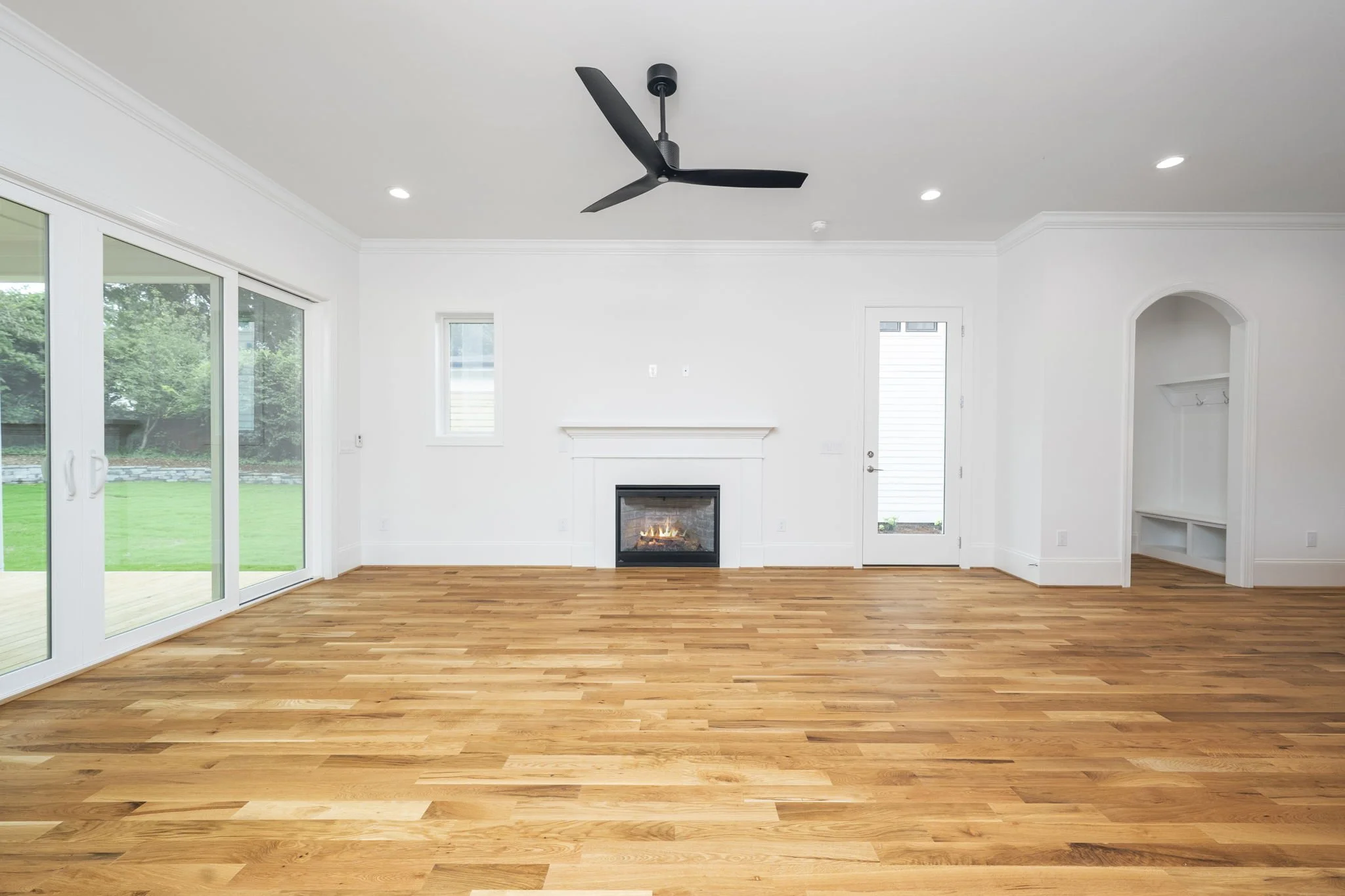 23-web-or-mls-1332 Duplin Rd-26.jpg