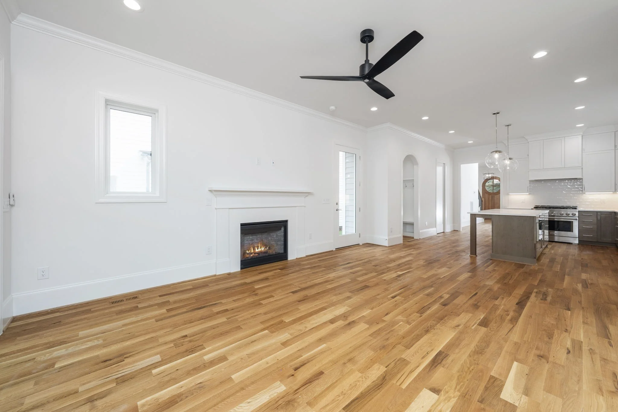 24-web-or-mls-1332 Duplin Rd-27.jpg