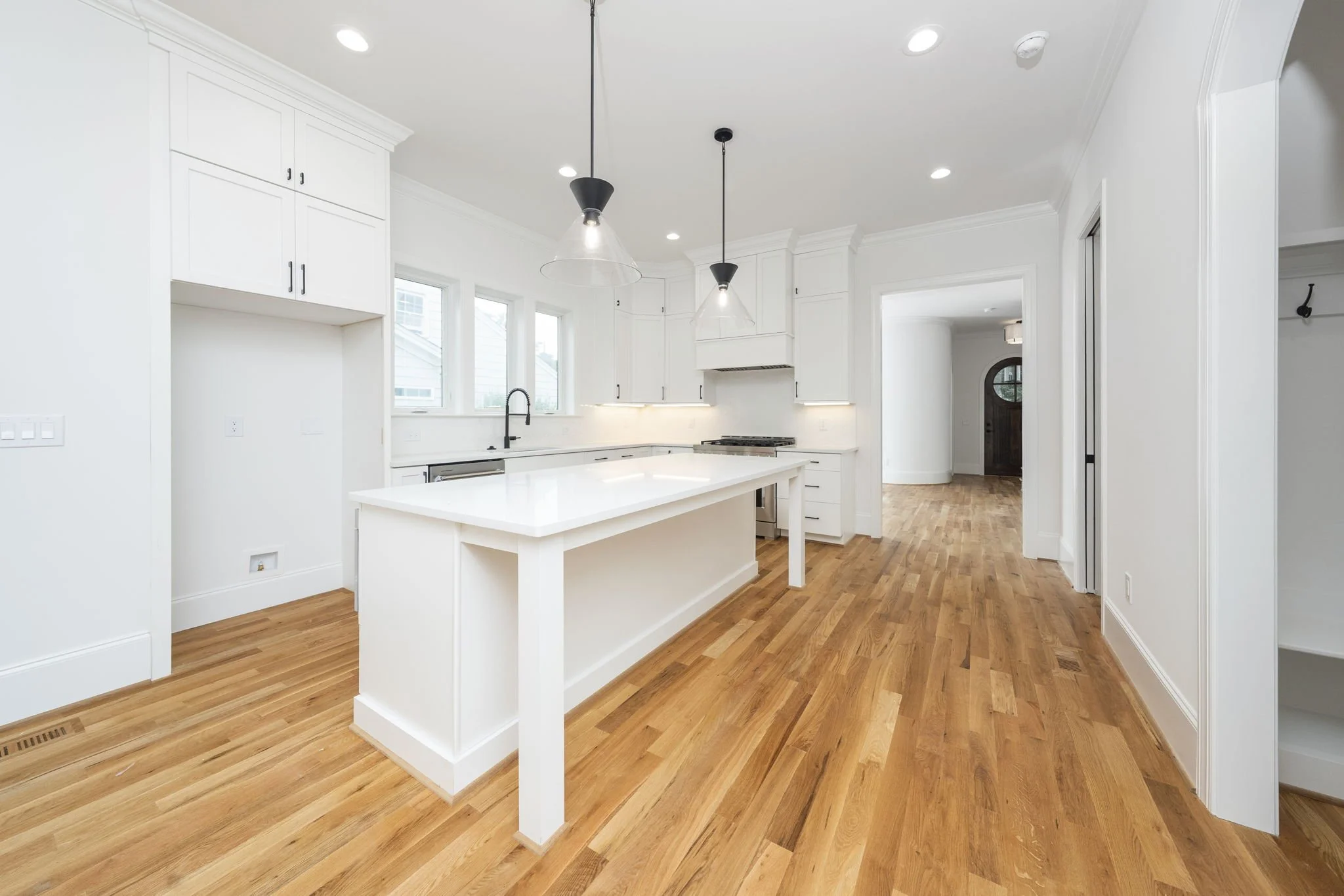 15-web-or-mls-1330 Duplin Rd-17.jpg