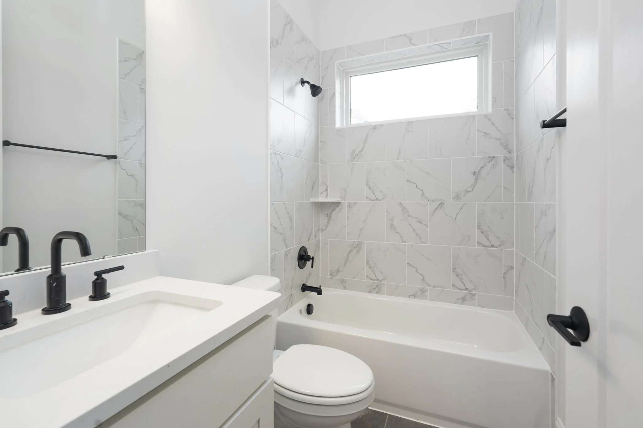 45-web-or-mls-1330 Duplin Rd-7.jpg