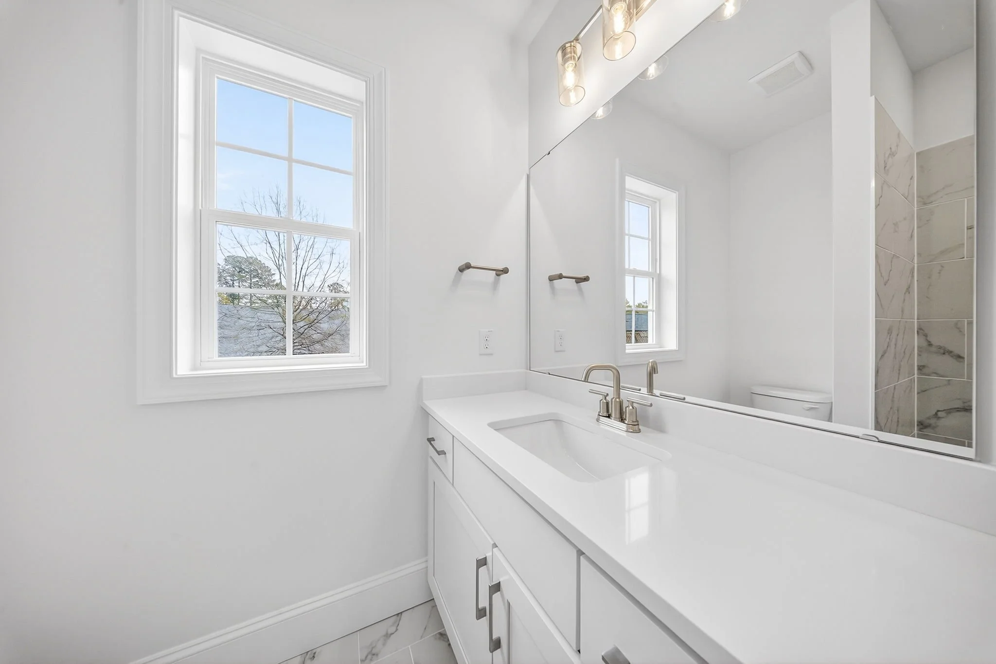 19-web-or-mls- 2526 Prince Drive (3 of 53).jpg