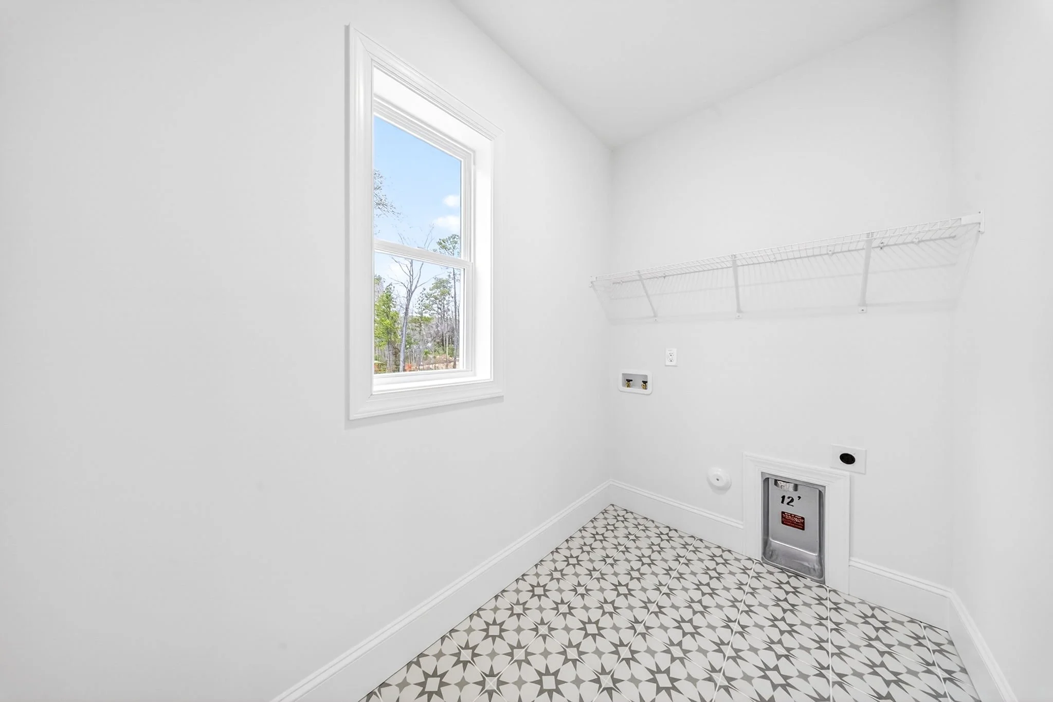 37-web-or-mls- 2526 Prince Drive (25 of 53).jpg