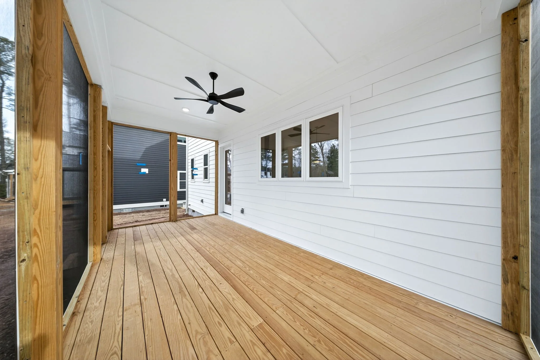 50-web-or-mls- 2526 Prince Drive (6 of 53).jpg