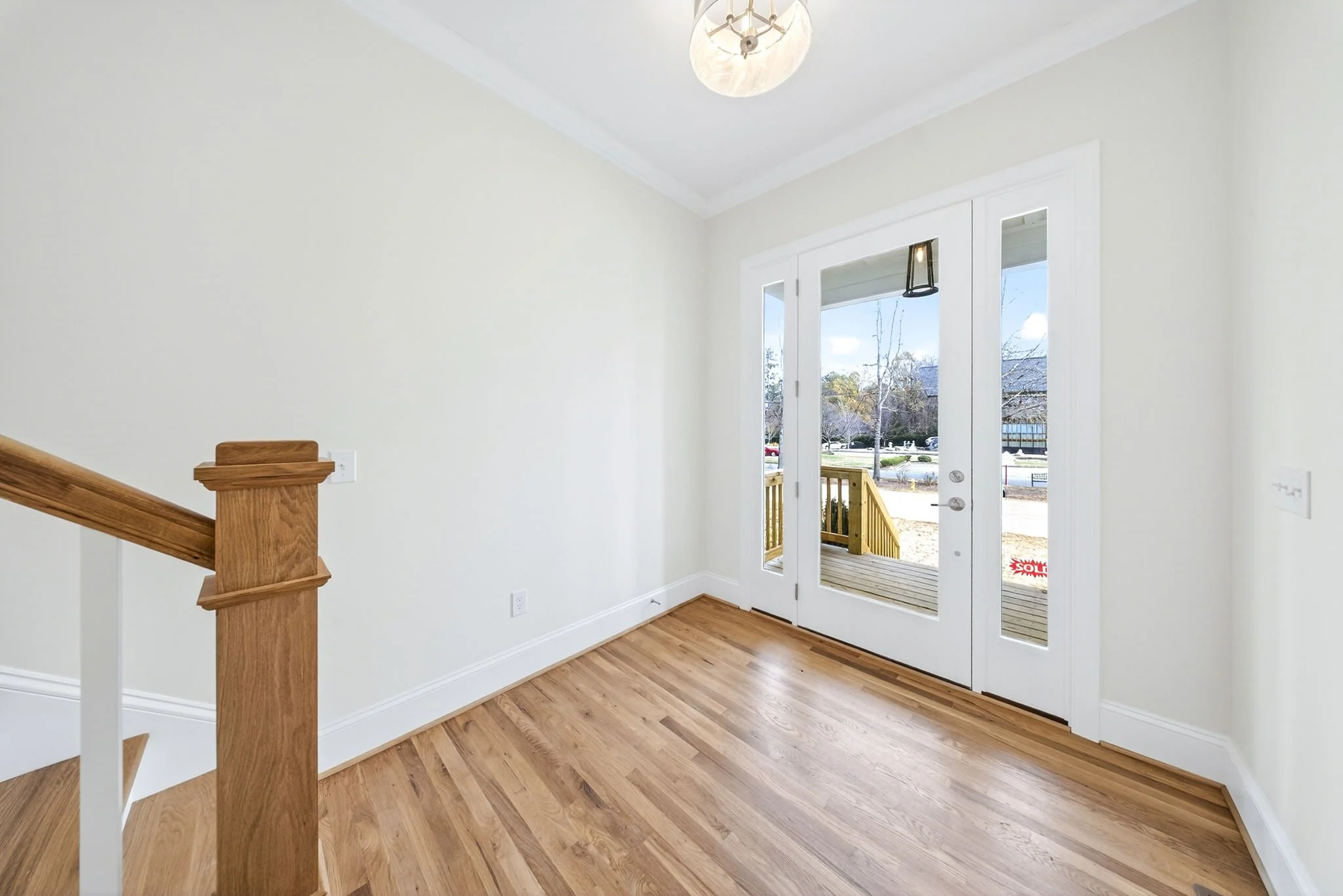 4-web-or-mls-2520 Prince Dr (15 of 59).jpg