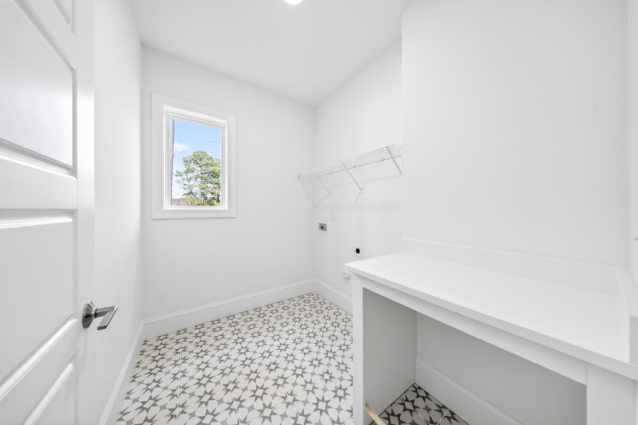 25-web-or-mls-2520 Prince Dr (36 of 59).jpg