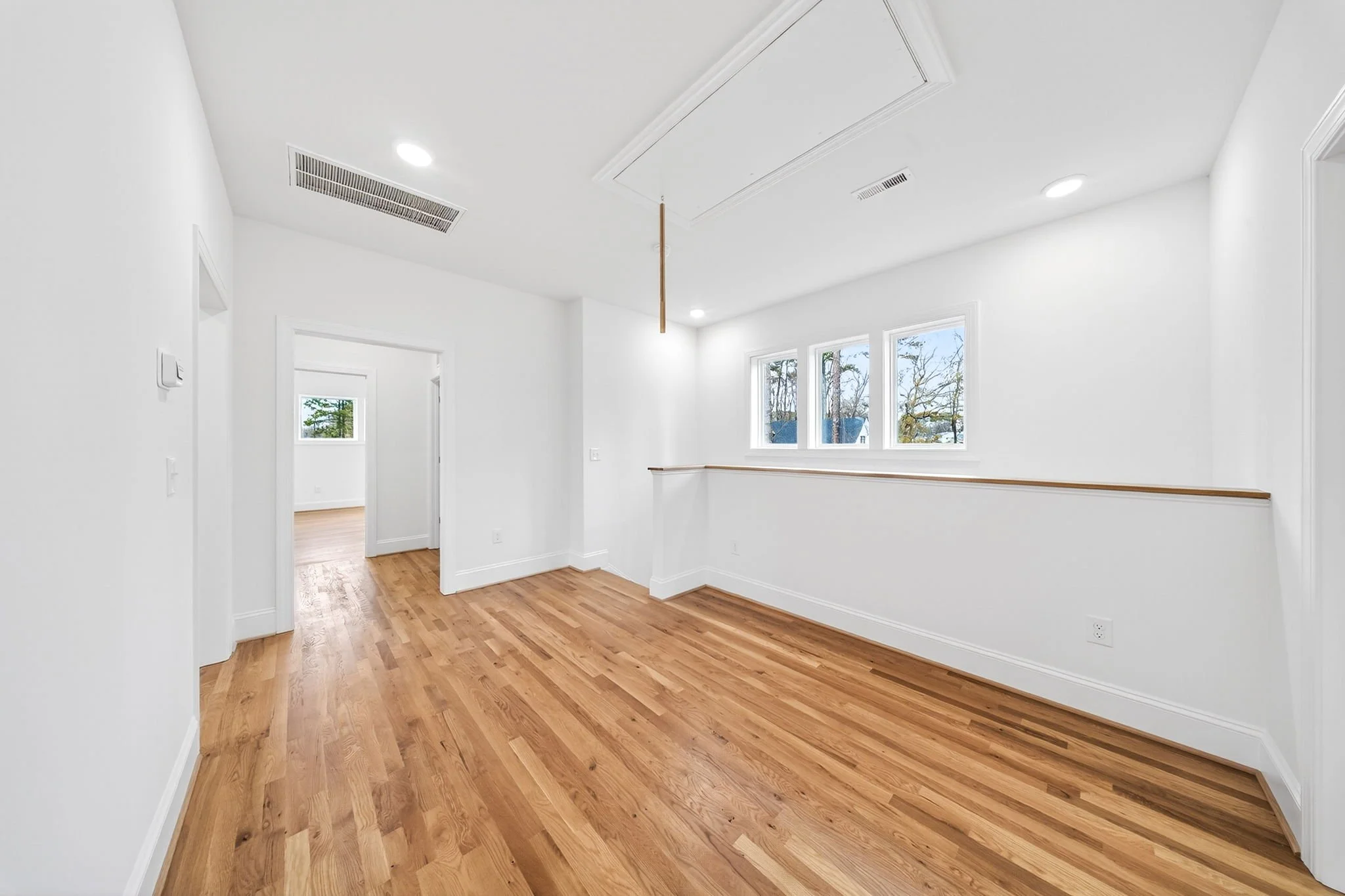 41-web-or-mls-2520 Prince Dr (42 of 59).jpg