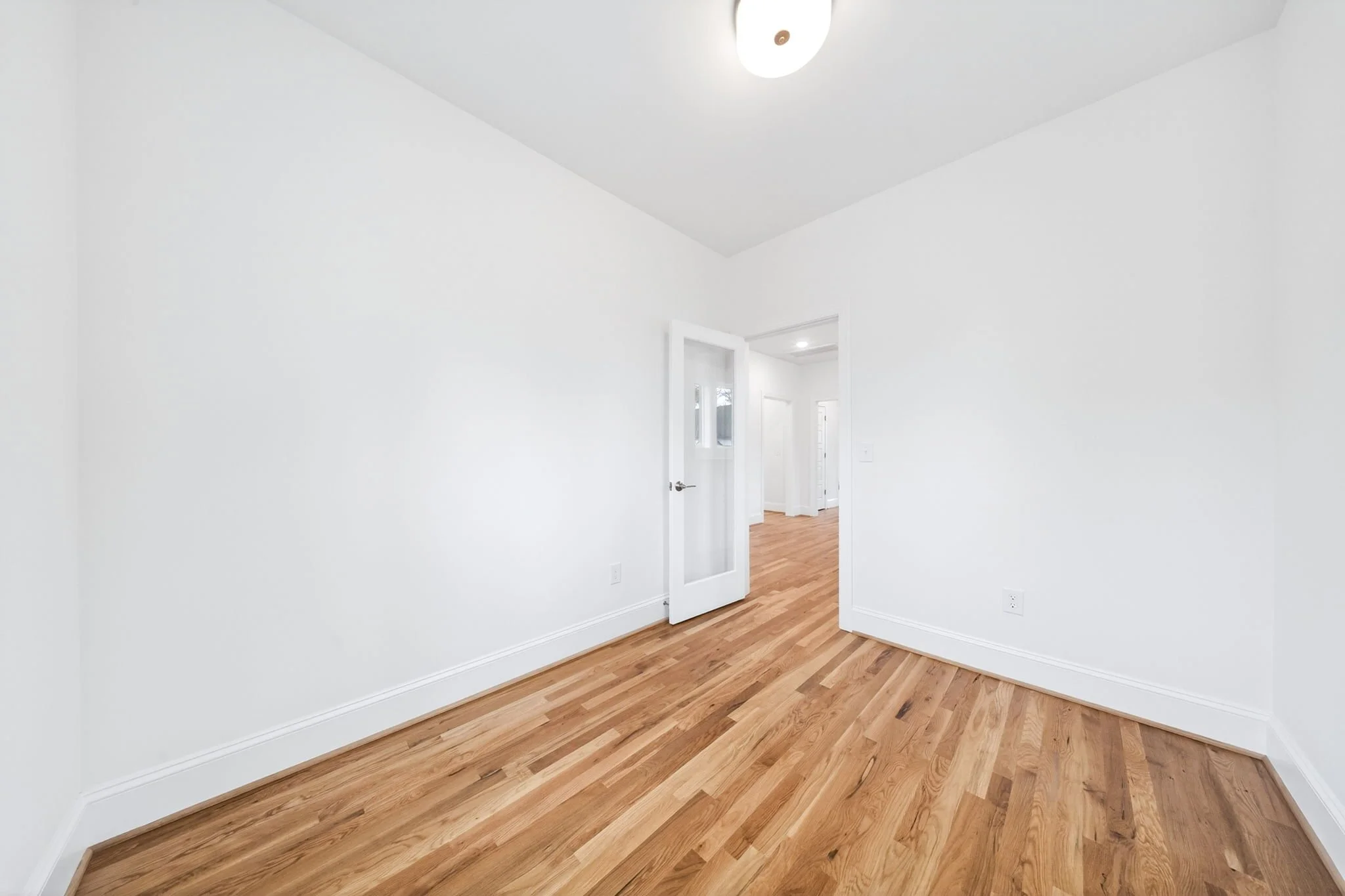 54-web-or-mls-2520 Prince Dr (59 of 59).jpg