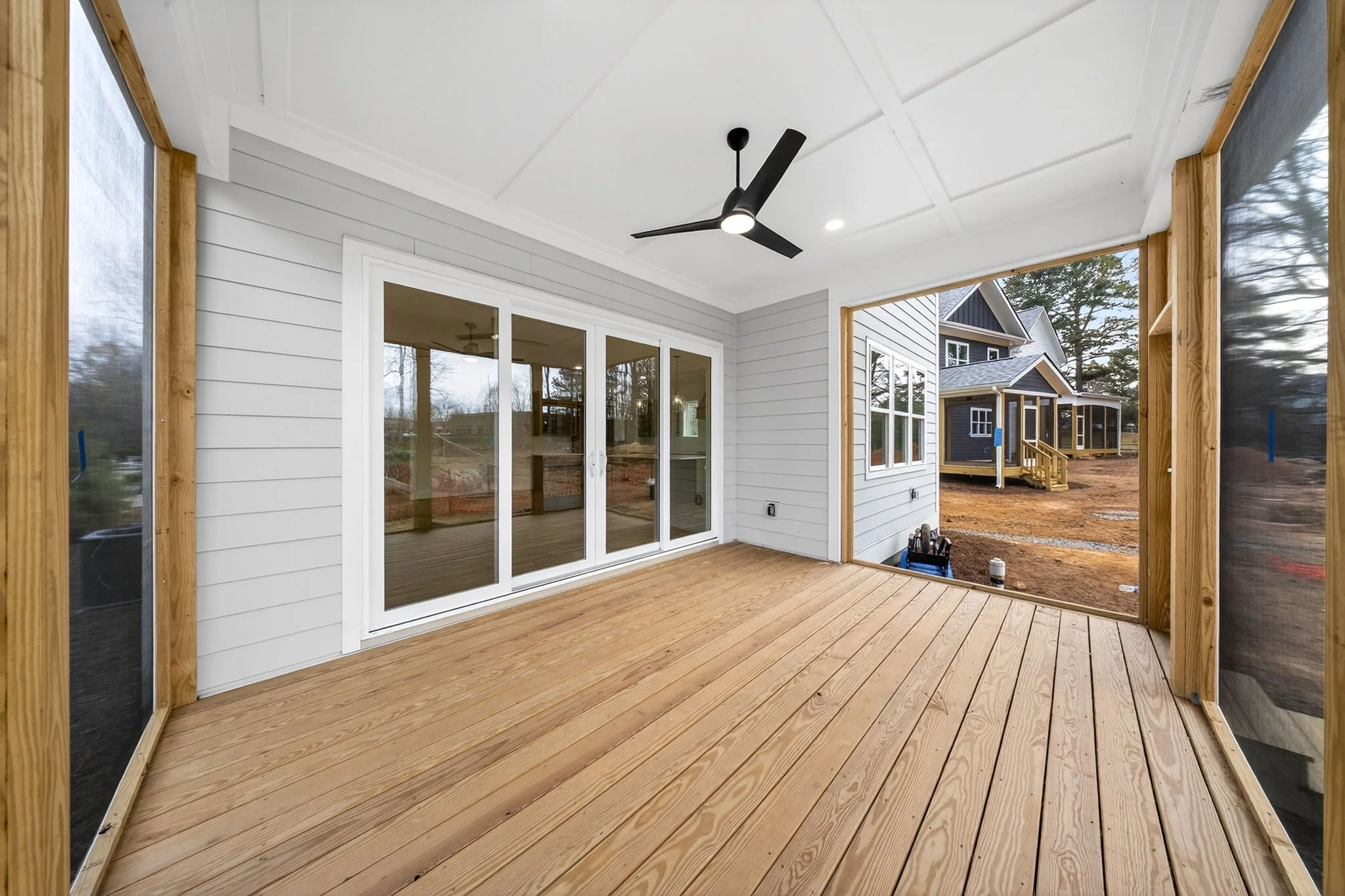 57-web-or-mls-2520 Prince Dr (45 of 59).jpg