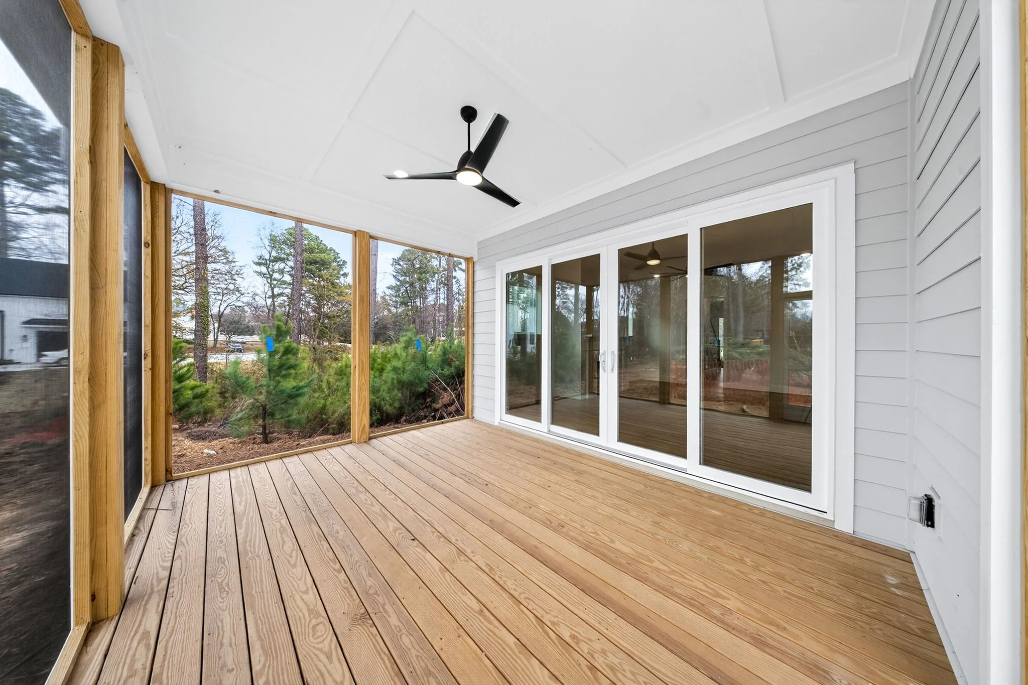 58-web-or-mls-2520 Prince Dr (46 of 59).jpg