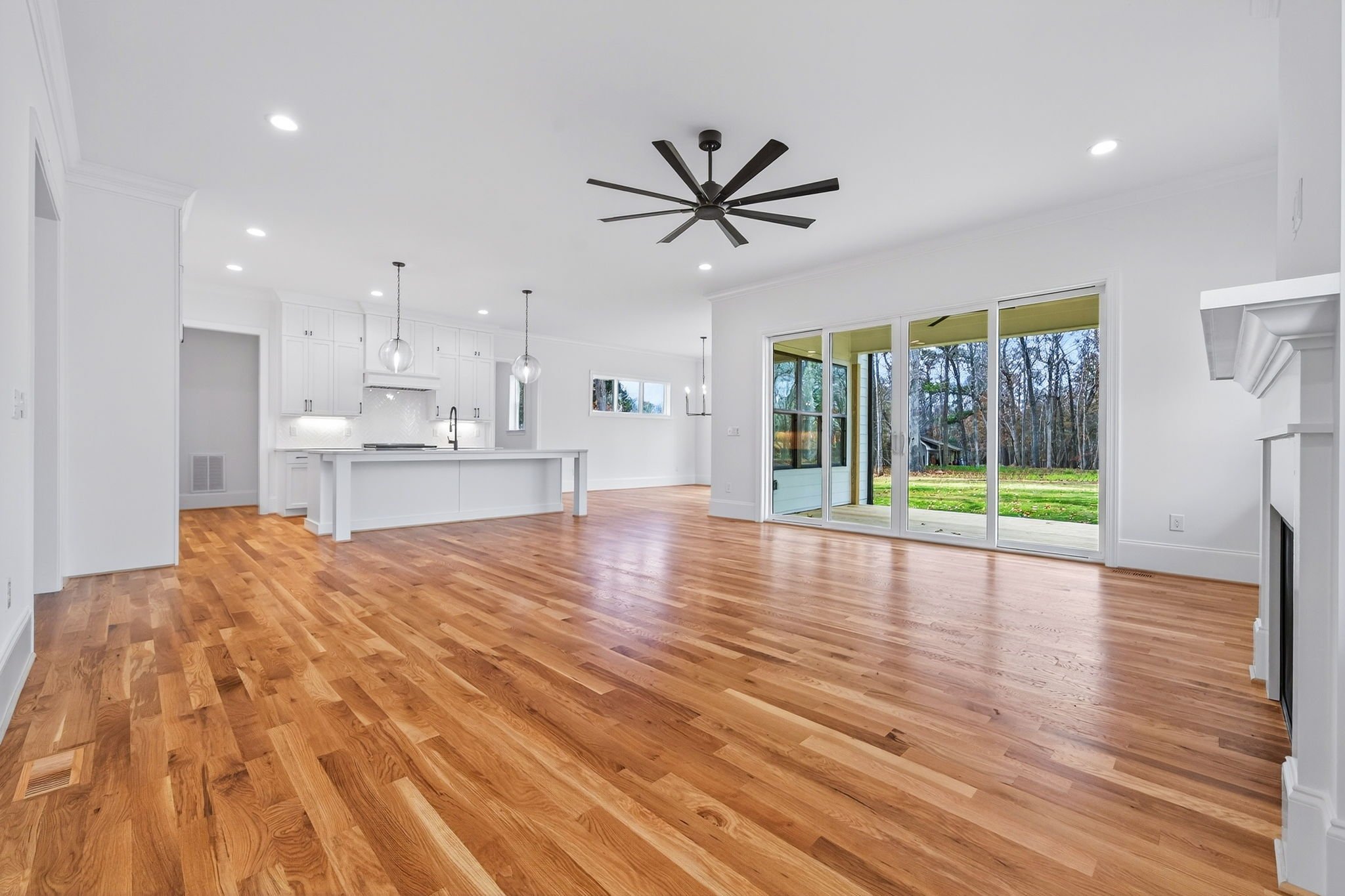 17-web-or-mls-7825 Penny Rd (10 of 70).jpg