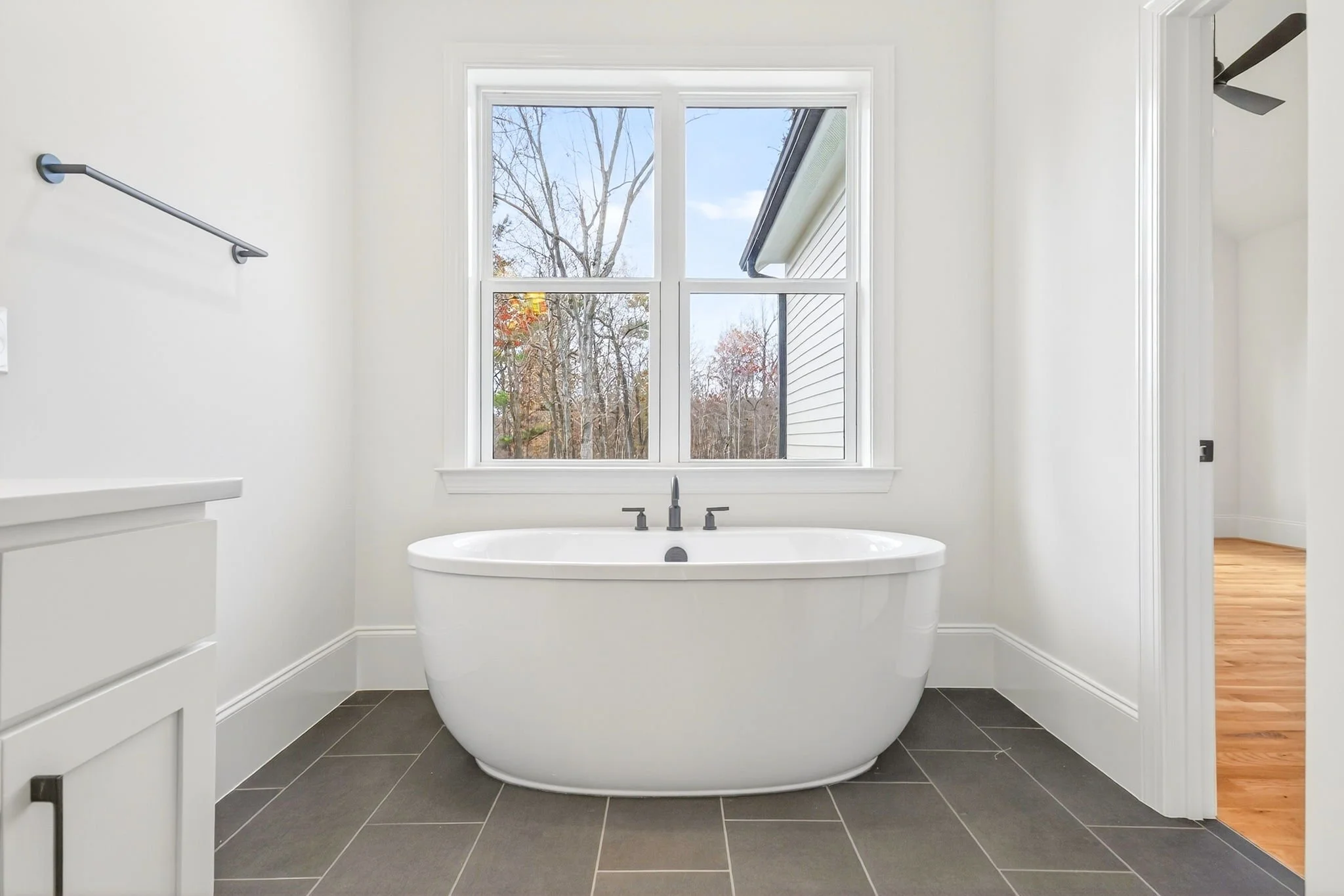 56-web-or-mls-7825 Penny Rd (55 of 70).jpg