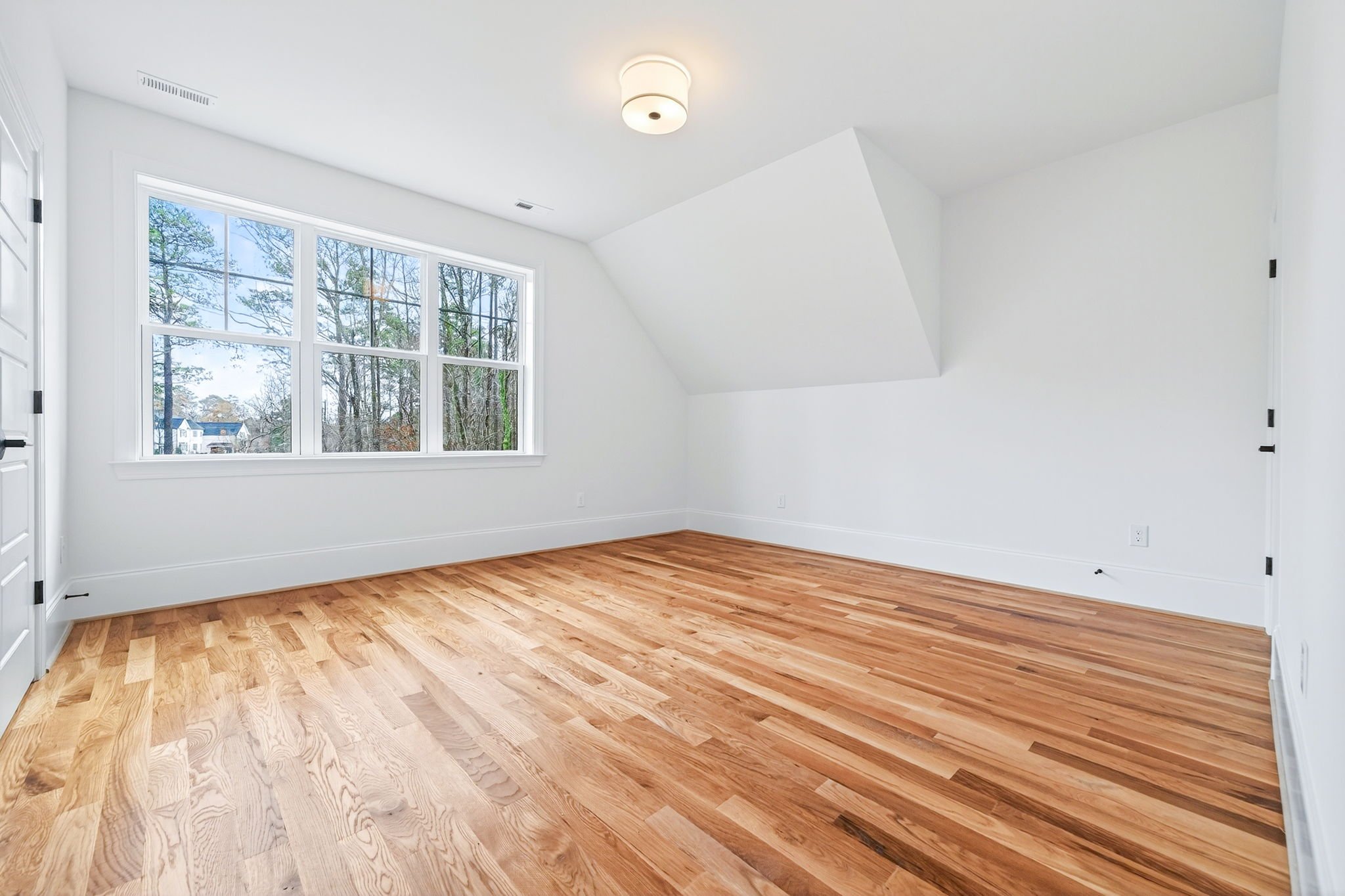 60-web-or-mls-7825 Penny Rd (59 of 70).jpg