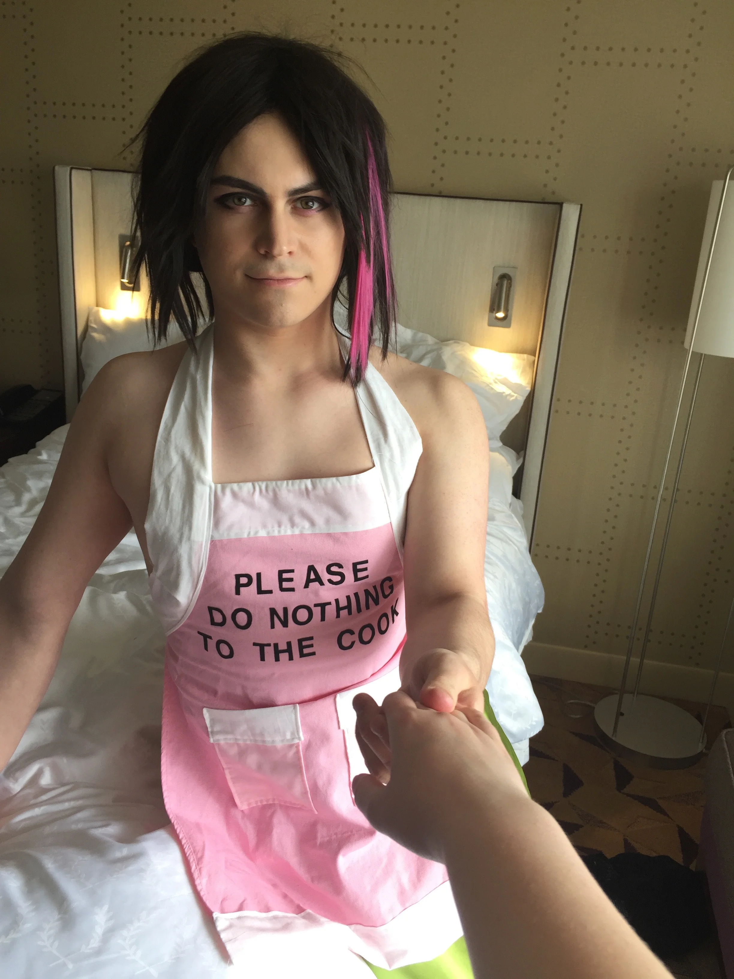 ren-apron10.jpg