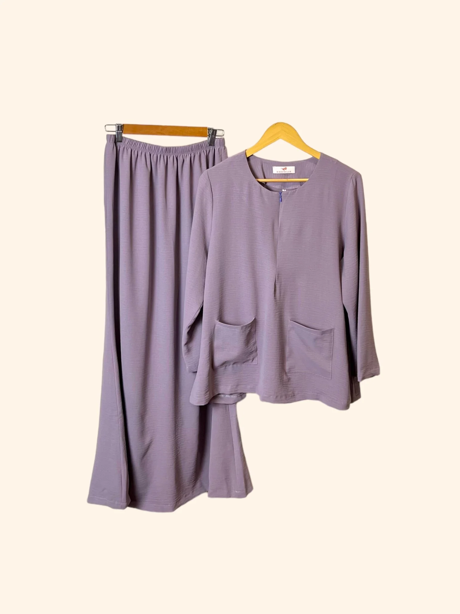 42E26748-4FE6-4B8B-A586-ECBE6B783FEE