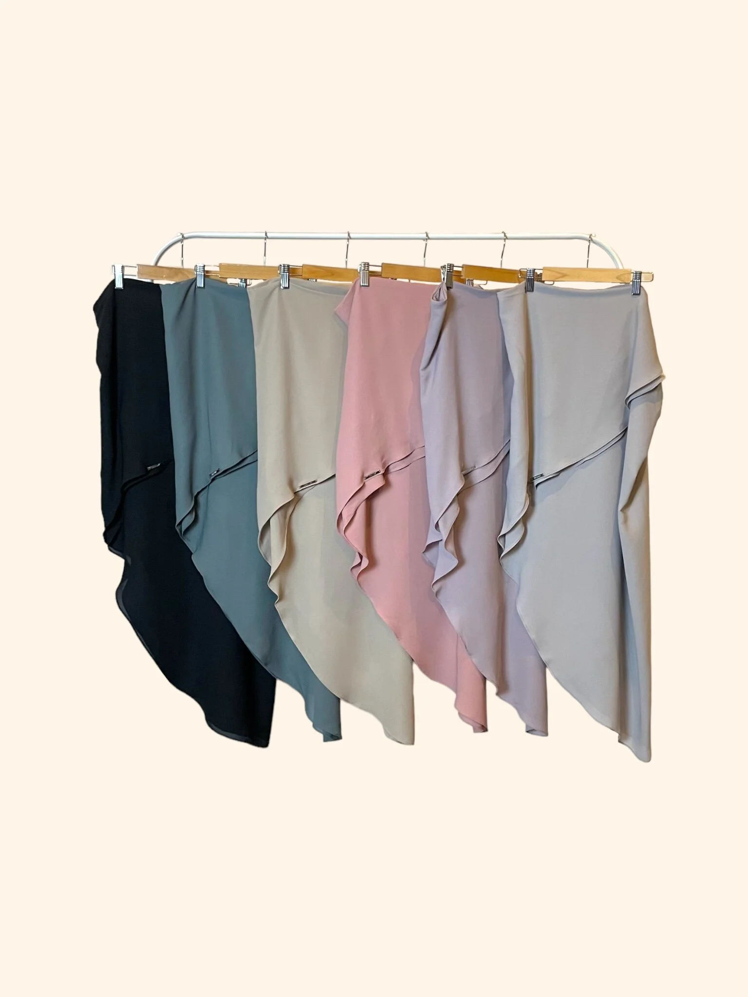 EA0FCE33-C083-453A-922F-D1E517B1C704