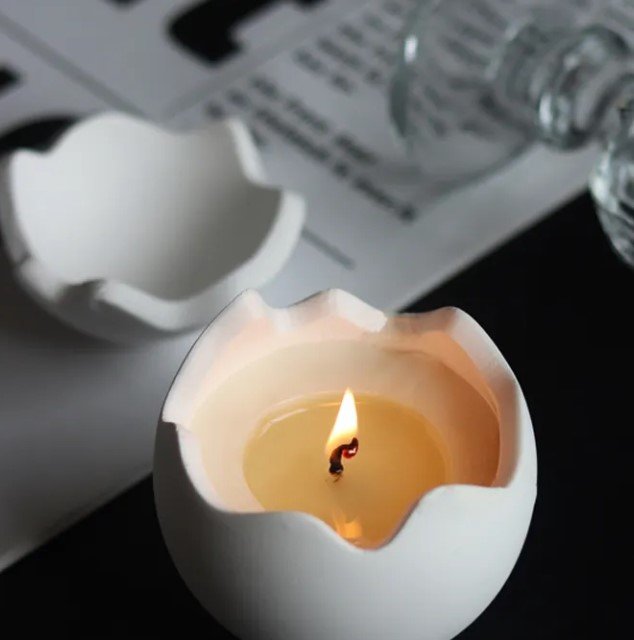 egg-candle.jpg