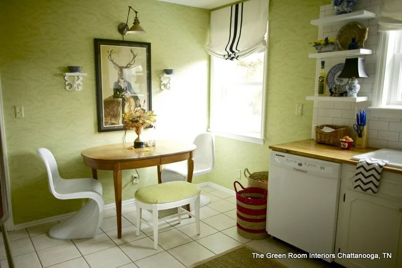 In my kitchen (above) I've mixed a vintage dining table in a French farmhouse style with sculptural modern dining chairs, and it works!